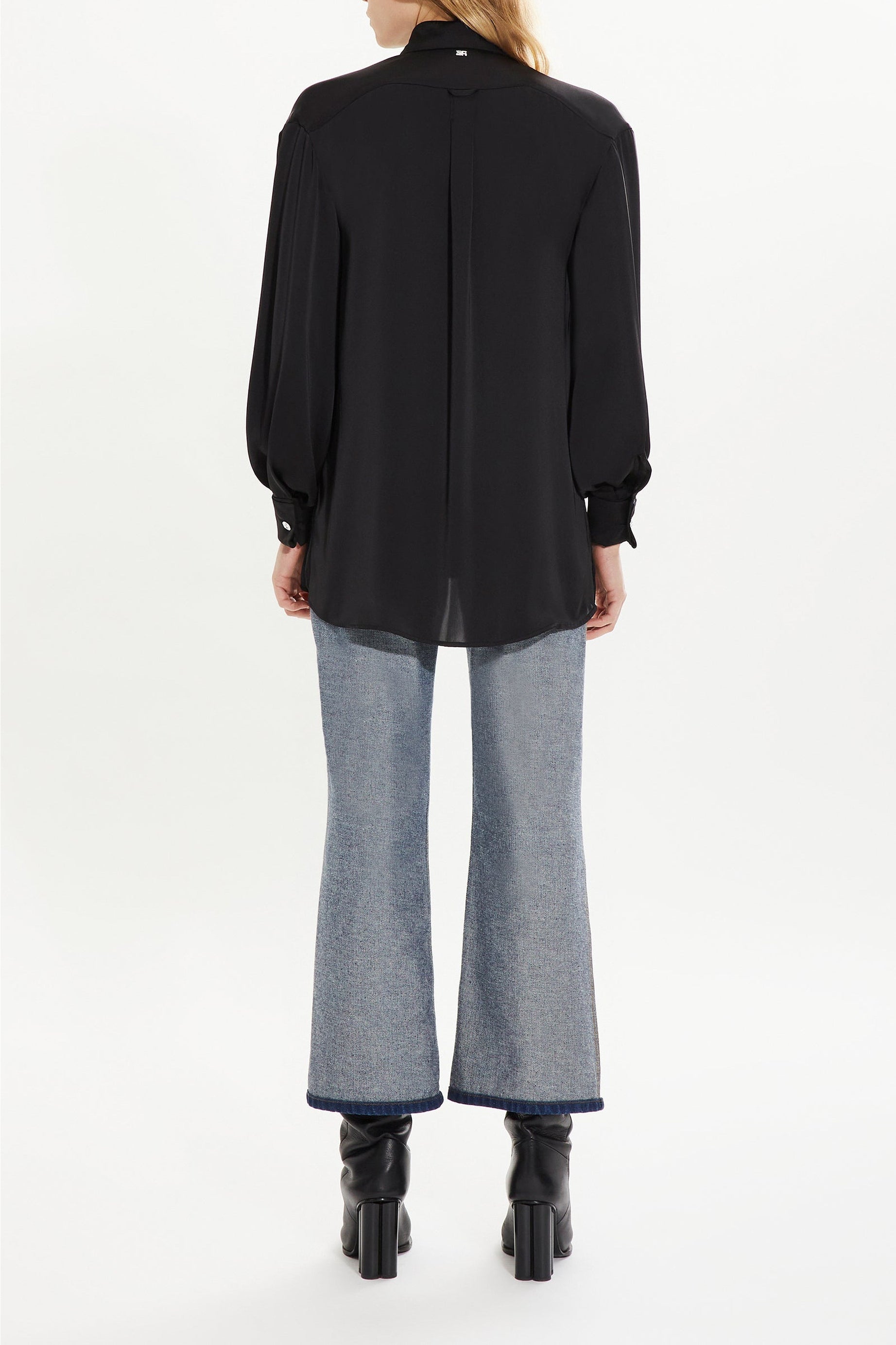Chemise ornée de boutons Swarovski en satin - Noir