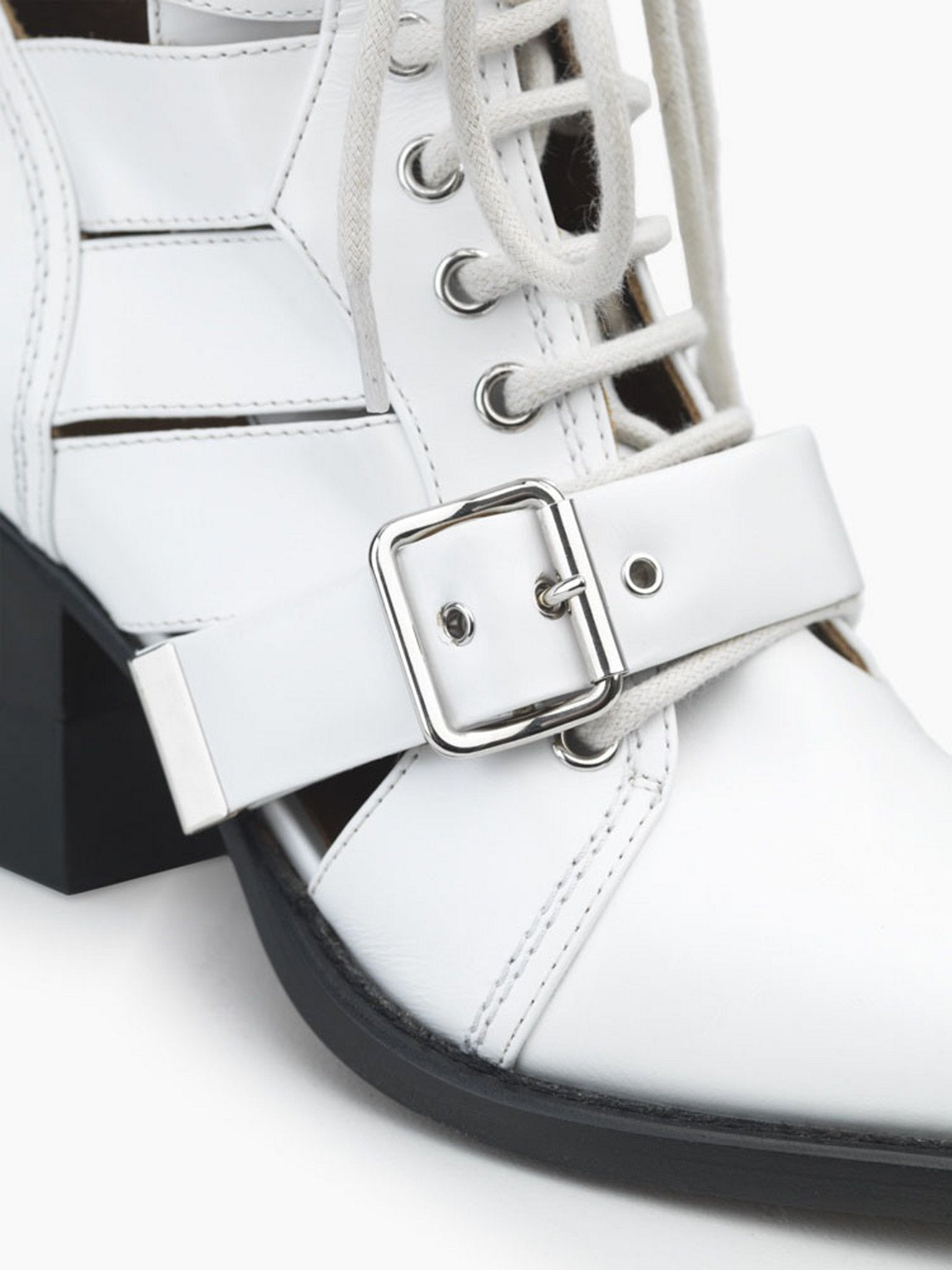 Bottines Rylee ajourées en cuir - White