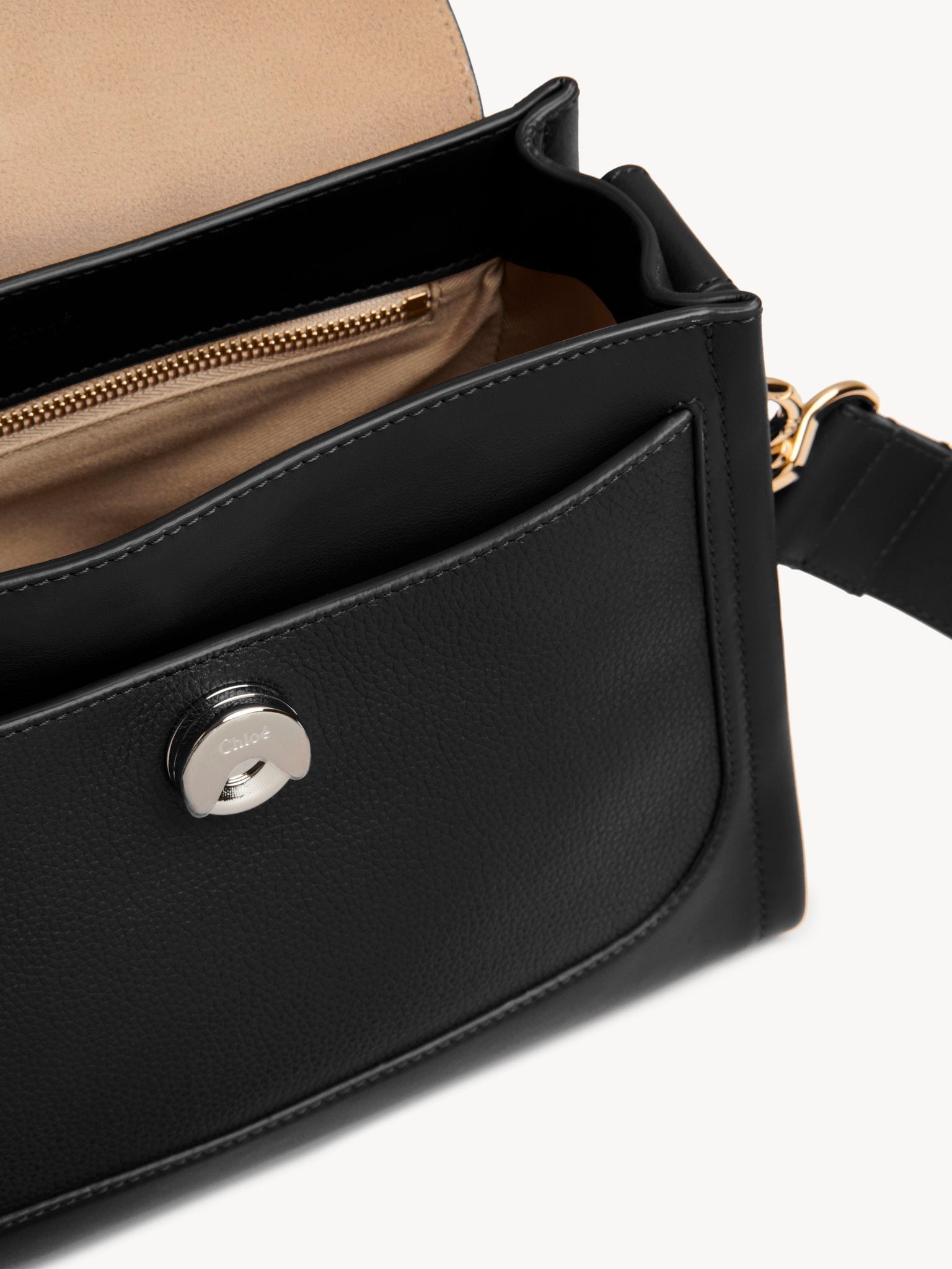 Sac Tess Day en cuir - Black