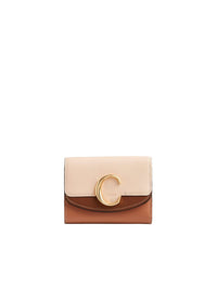 Petit portefeuille trois volets Chloé C en cuir - Softy Pink