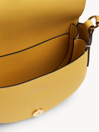 Petit sac porté épaule Darryl en cuir - Sultan Yellow