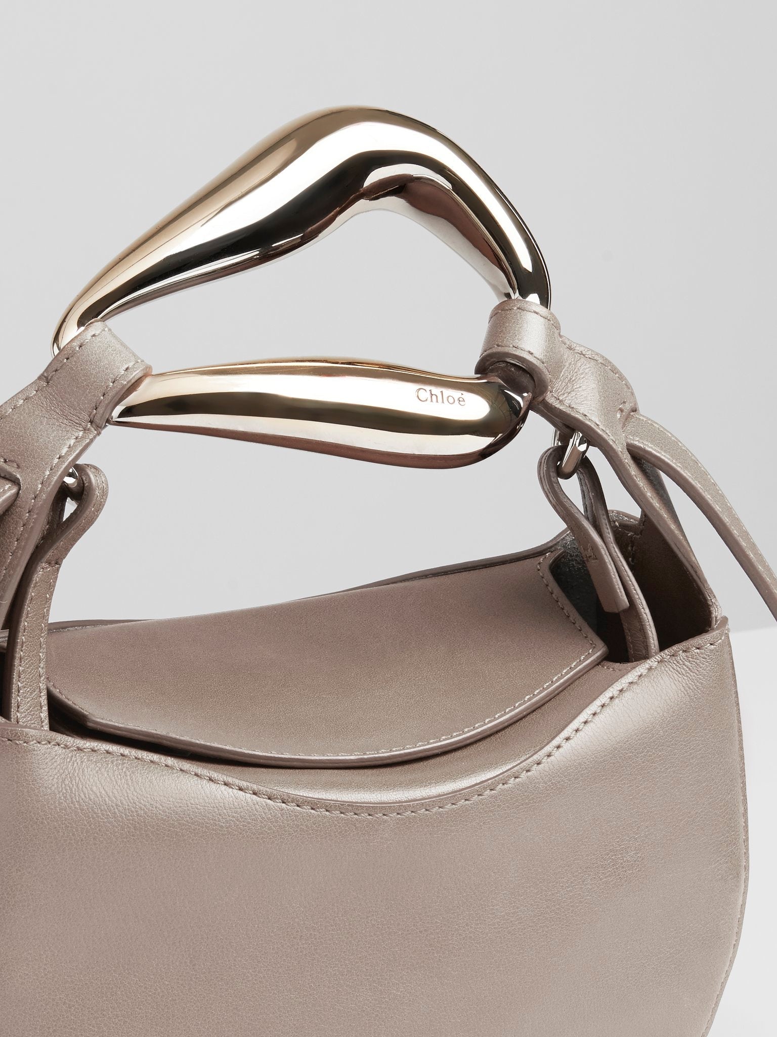 Petit sac Kiss en cuir - Motty Grey