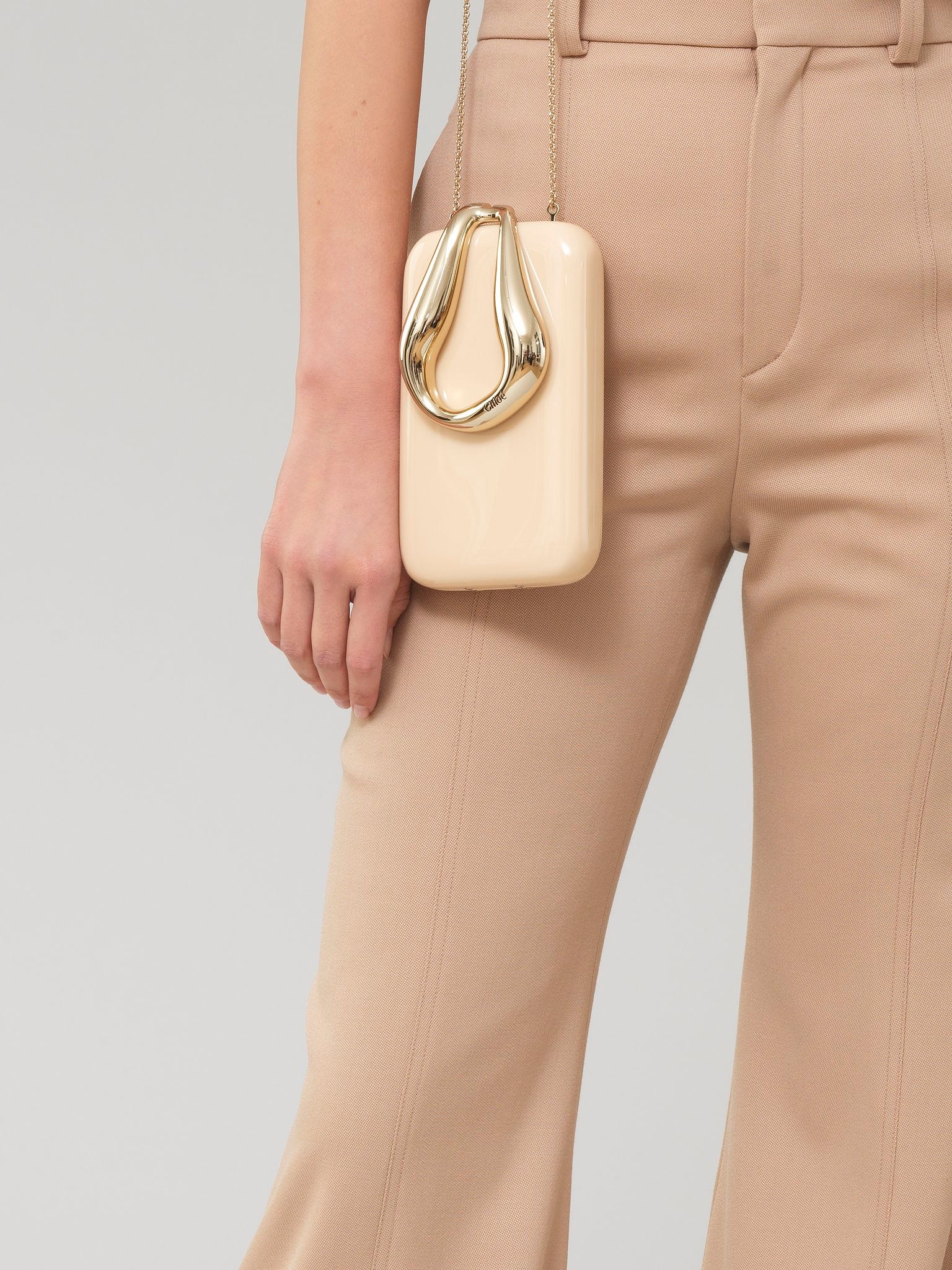 Minaudière Kiss - Sandy Beige