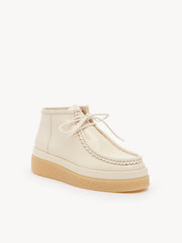 Bottines Jamie plates en cuir brillant - Coquille D'Oeuf