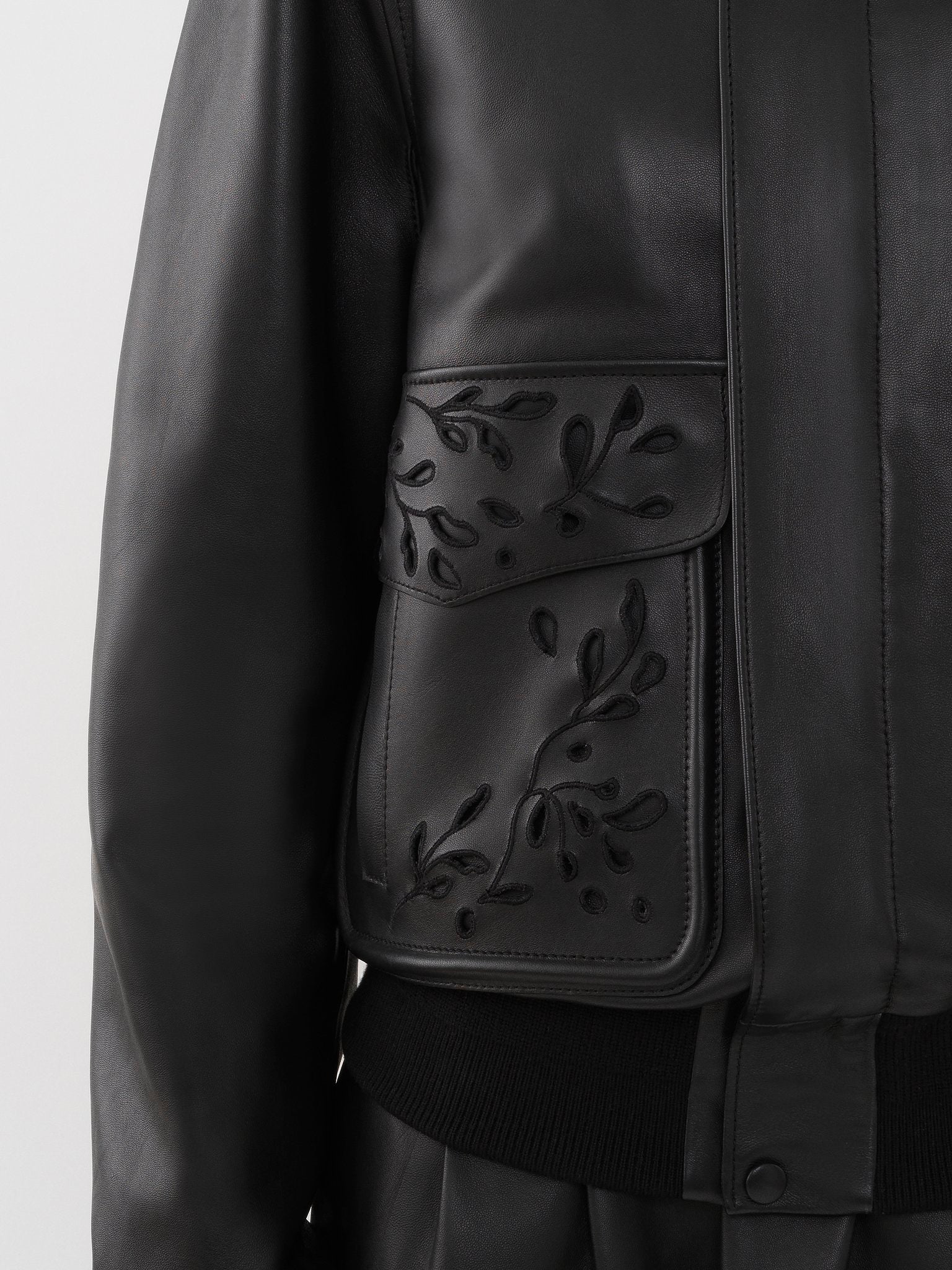 Veste en cuir brodée - Black