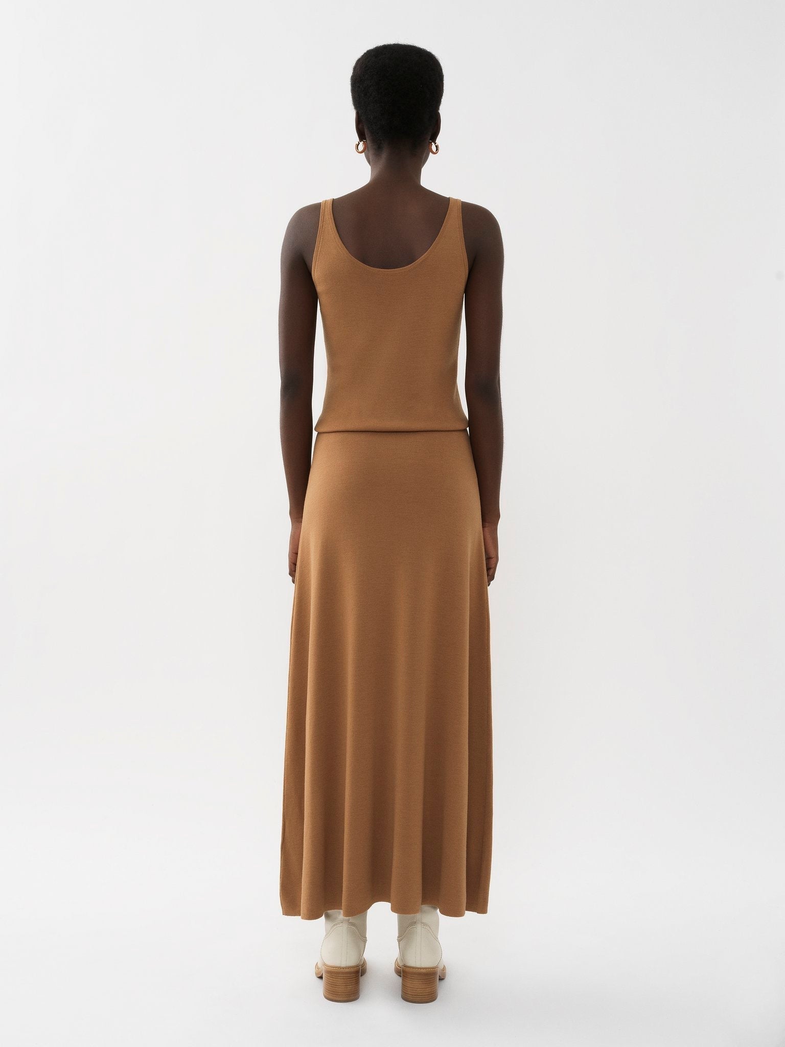 Robe en tricot mérinos ultrafin - Worn Brown