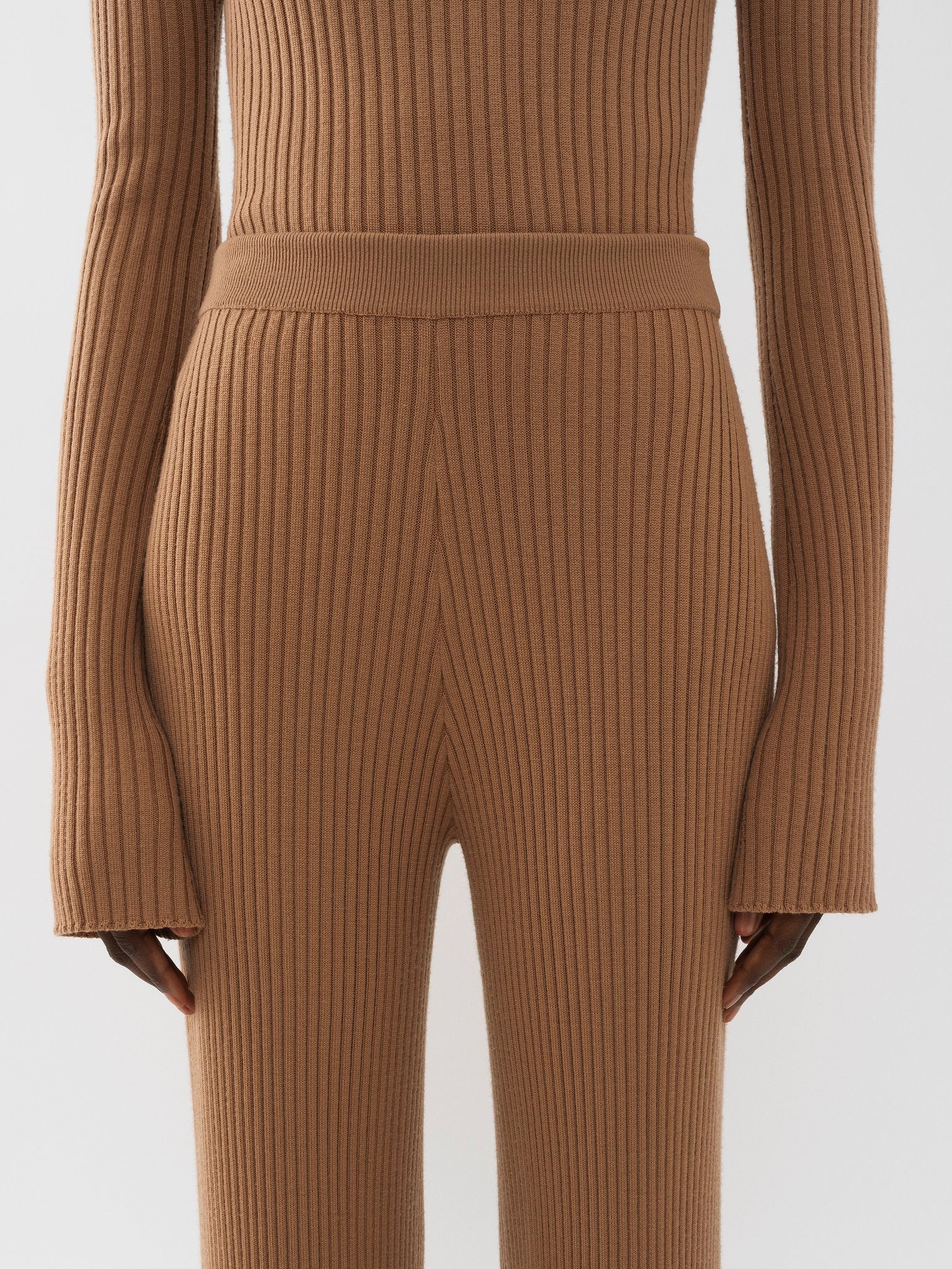 Pantalon évasé long en laine - Worn Brown