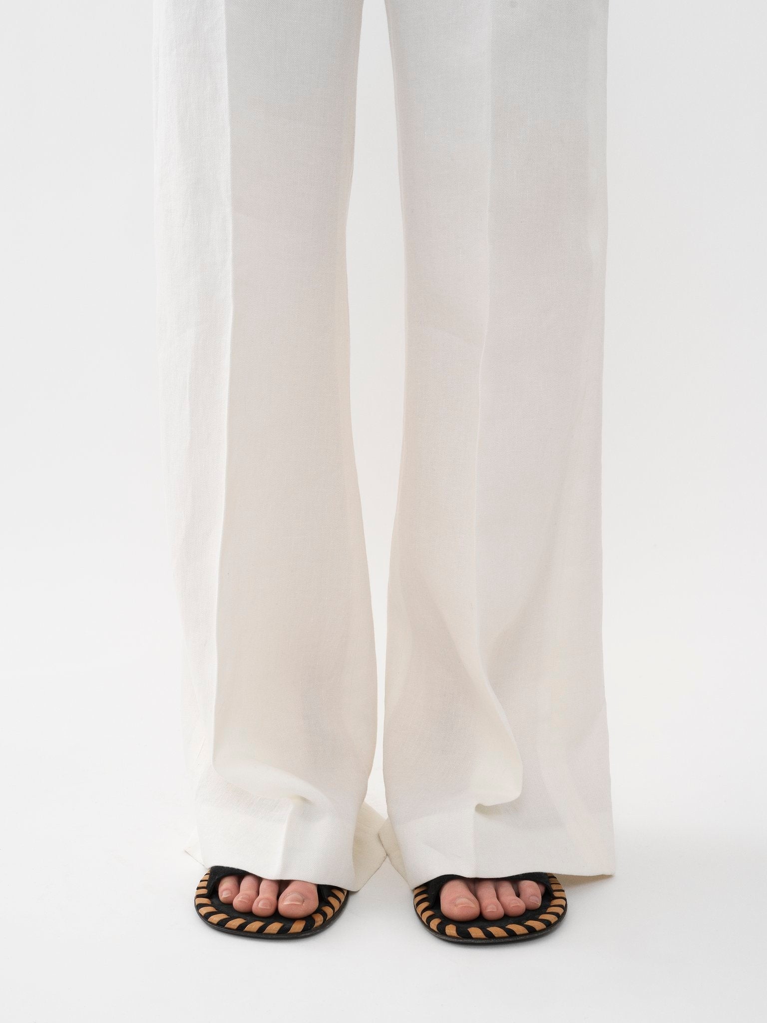 Pantalon évasé costume en lin - Iconic Milk