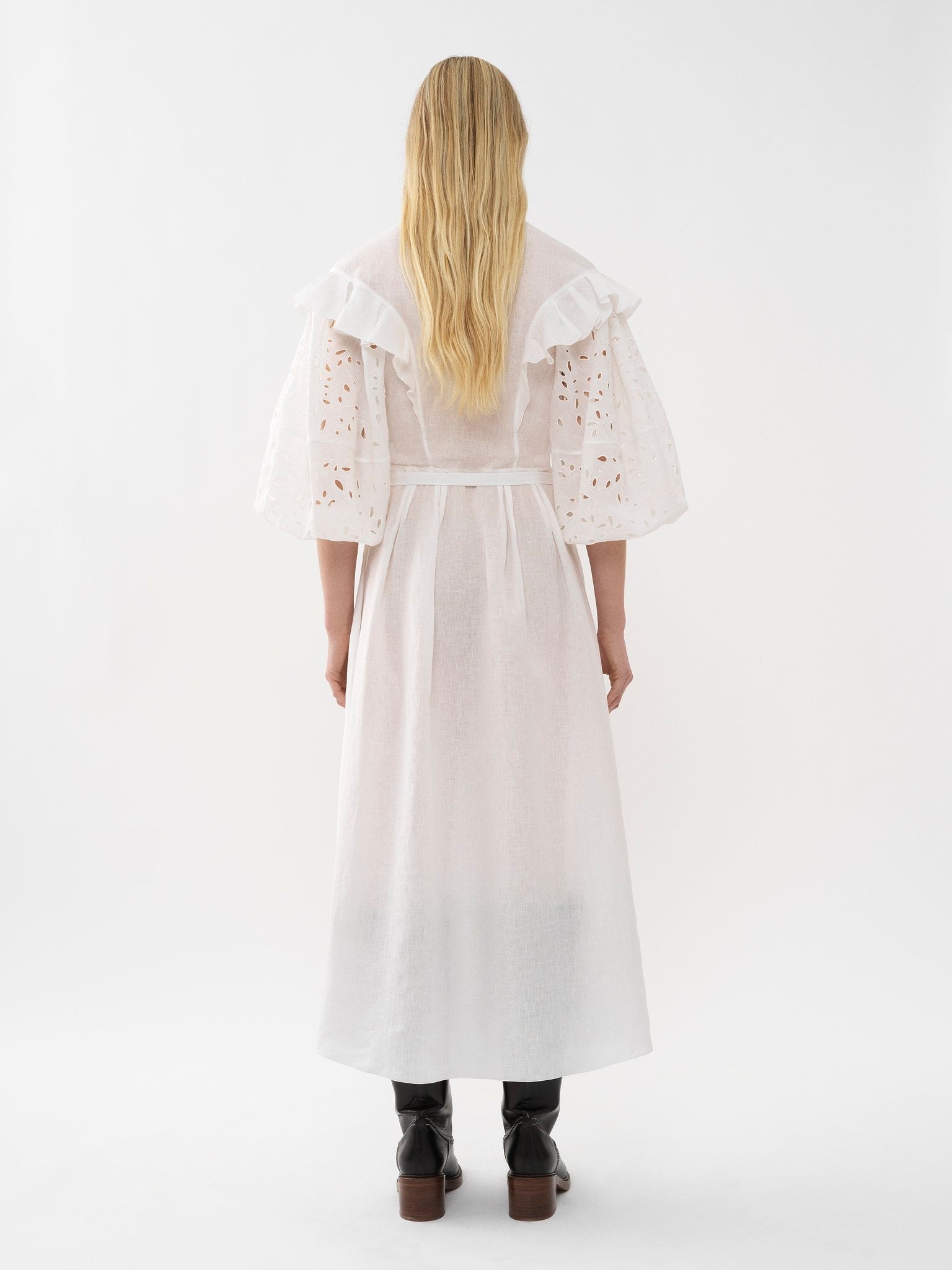Robe chemise volantée en lin - Iconic Milk