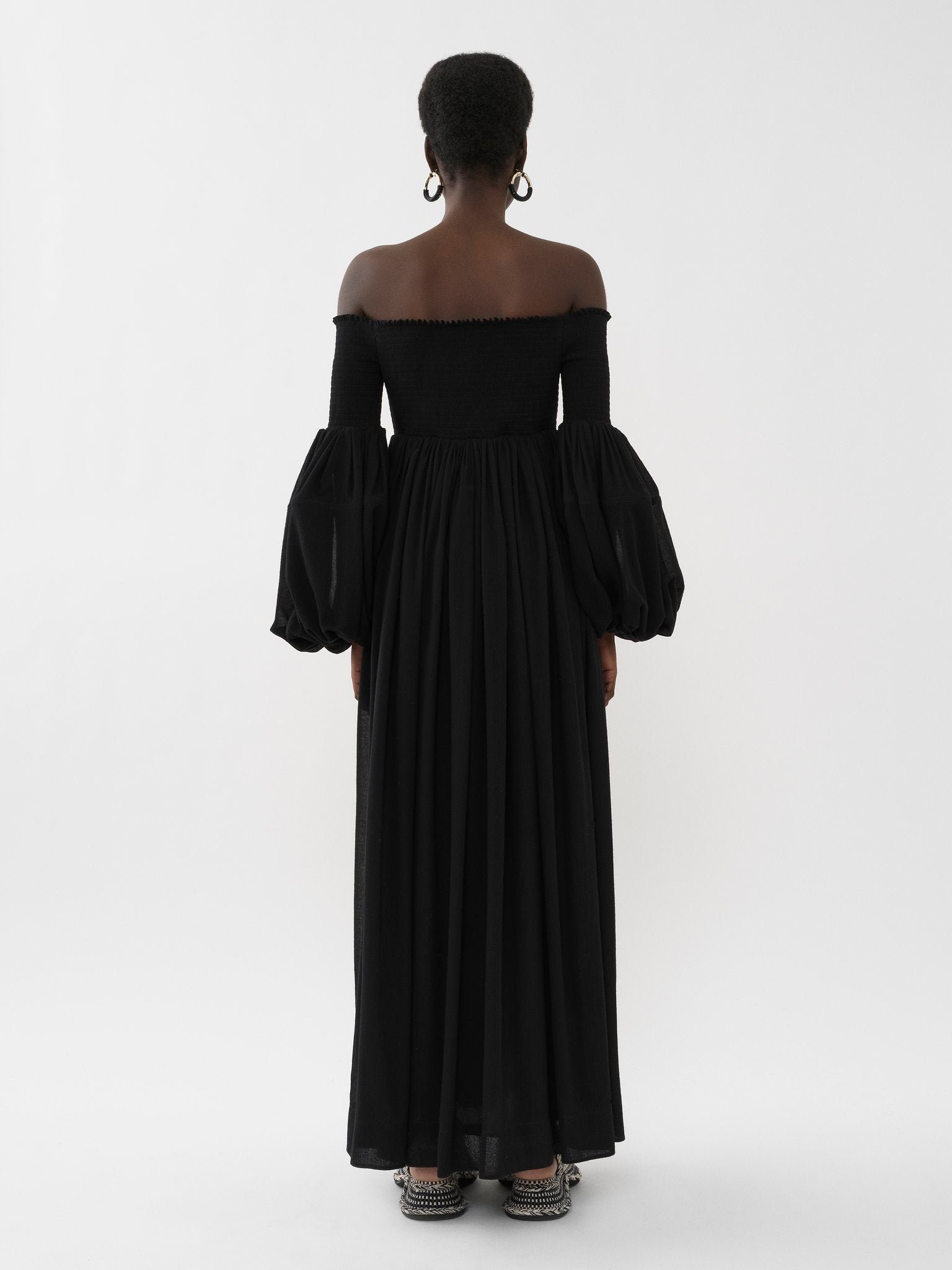 Robe à manches longues smockée en laine - Black