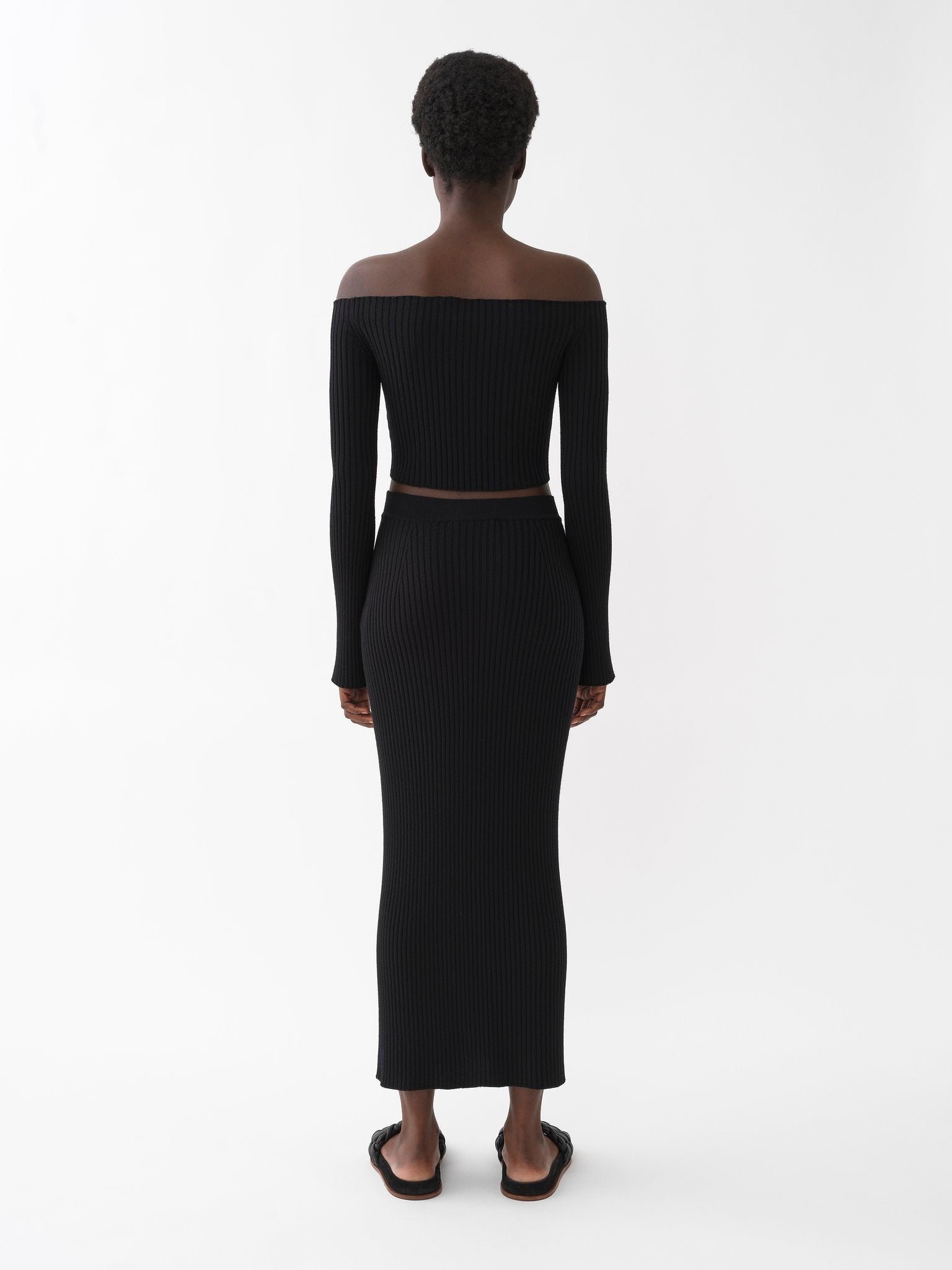 Jupe midi ajustée en laine - Black