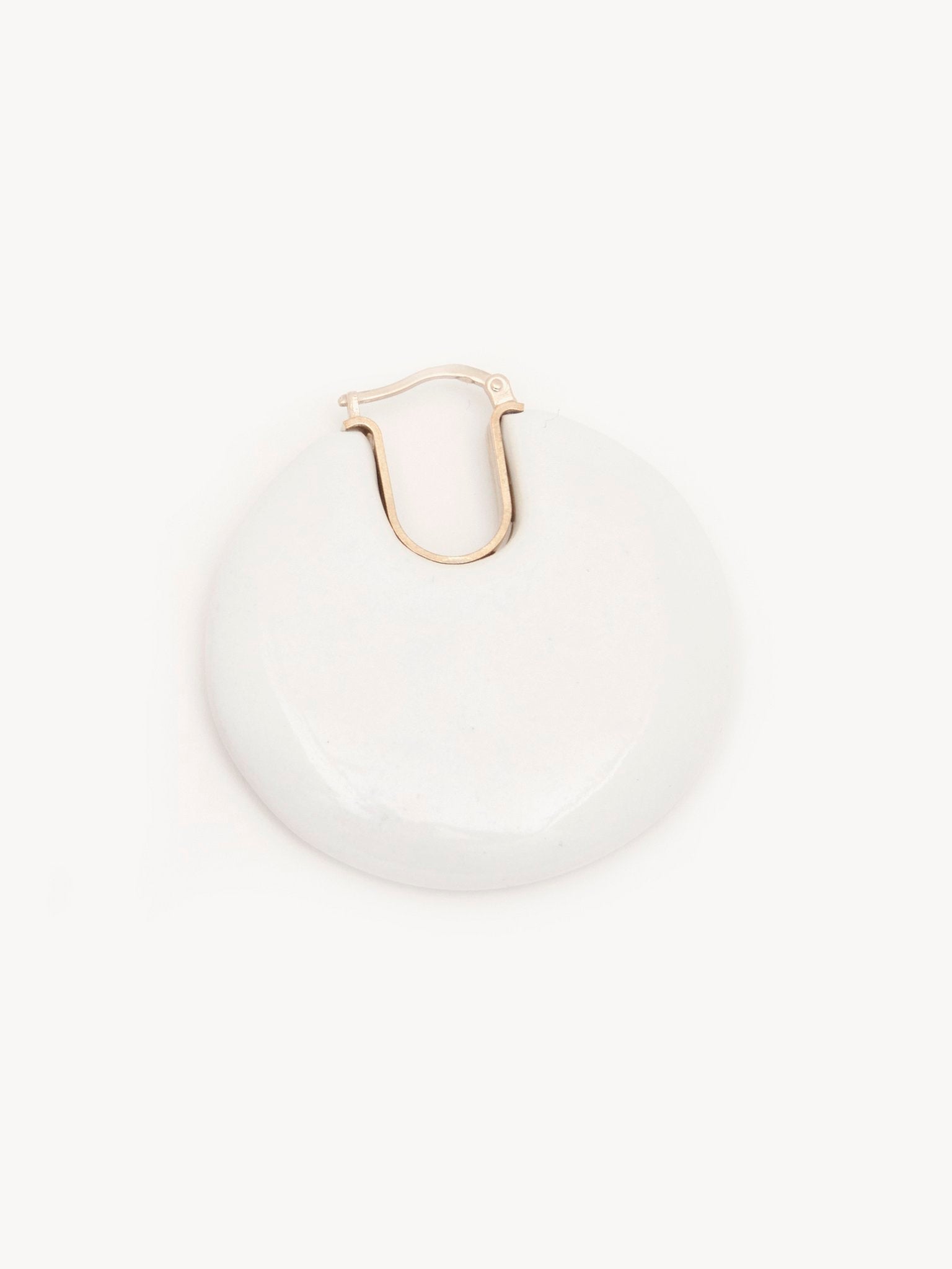 Boucles d'oreilles Jemma avec pierre semi-préçieuse - White
