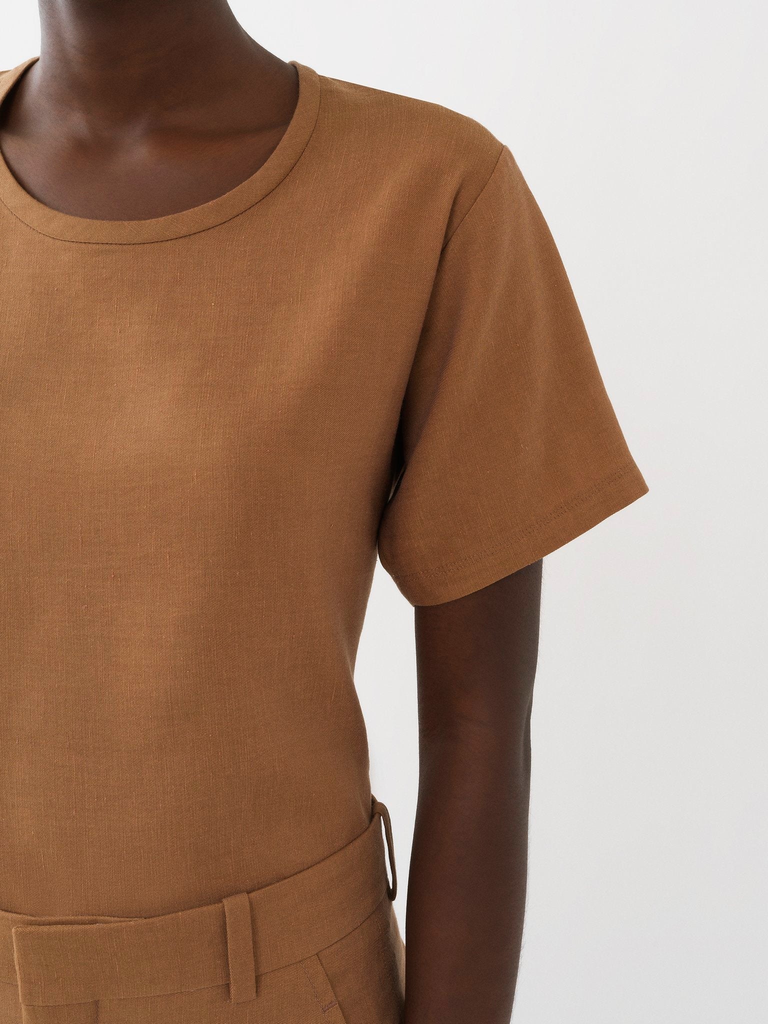 T-shirt classique en lin - Mustard Brown