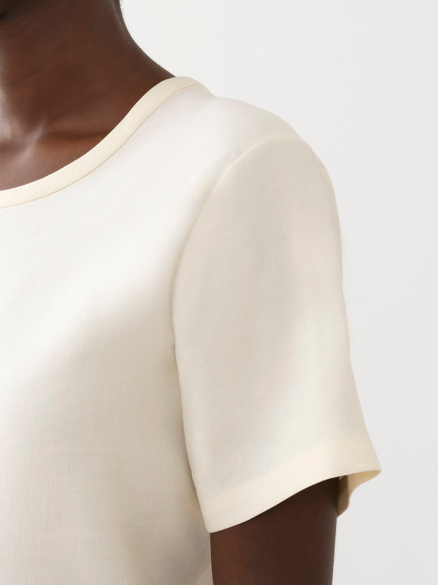 T-shirt classique en lin - Seedpearl Beige