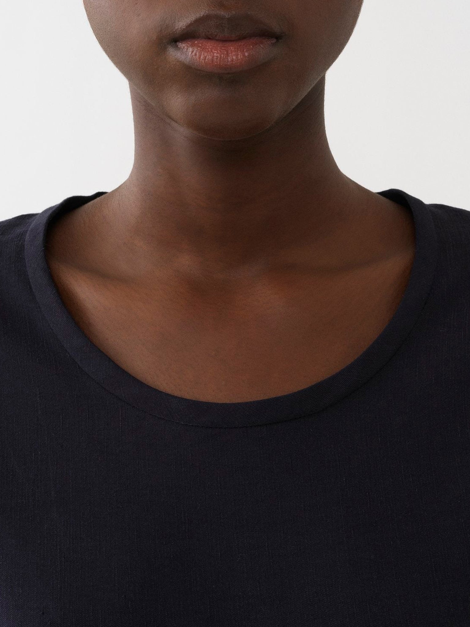 T-shirt classique en lin - Ink Navy