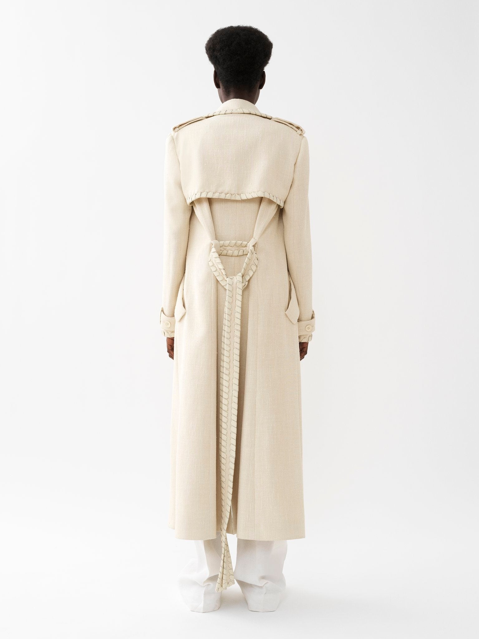 Trench long à ceinture large en soie - Dusty White