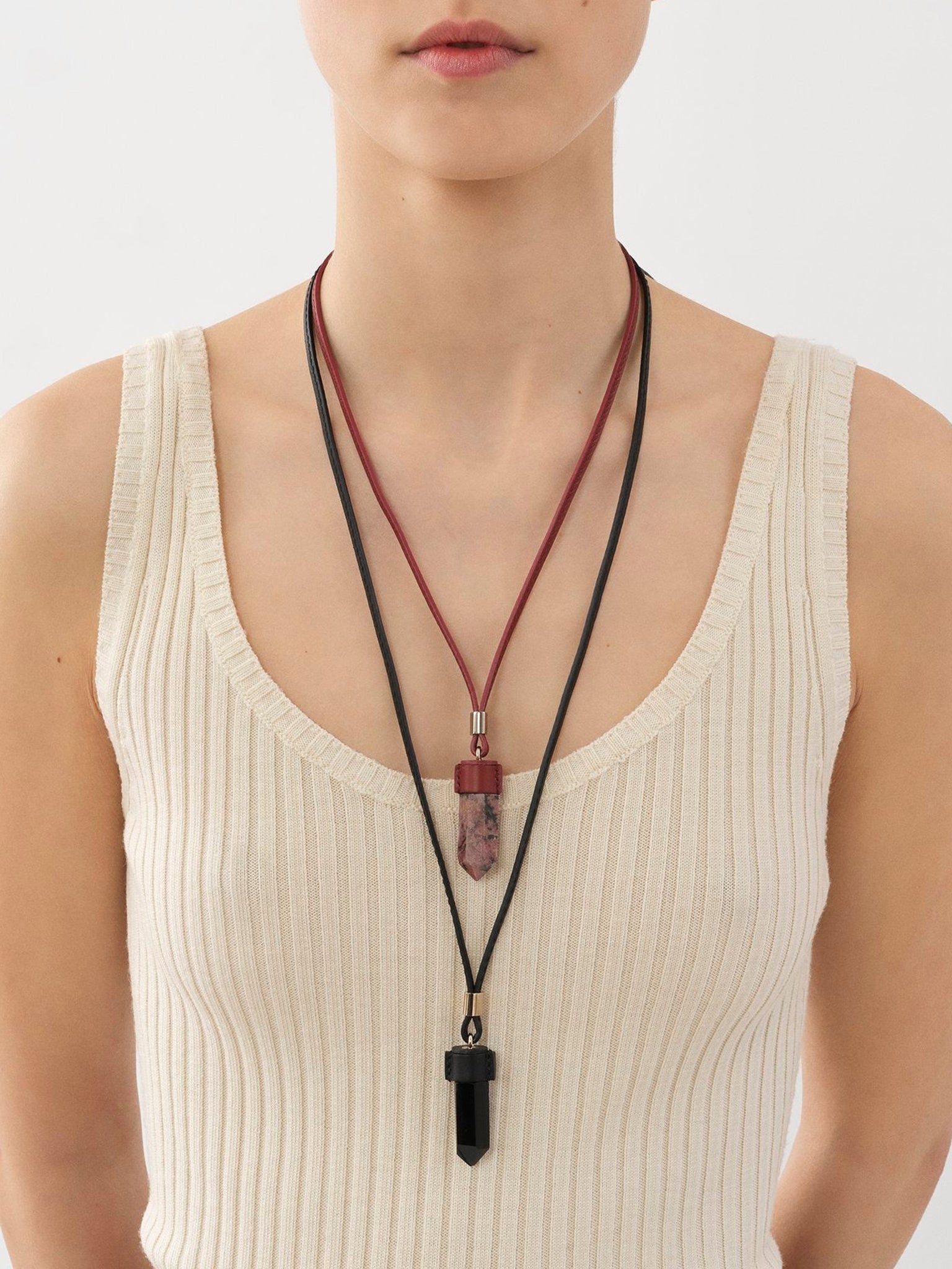 Collier mini Jemma en laiton et pierre semi préçieuse - Red & Pink