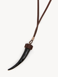 Collier Nerissa pendentif corne en laiton - Brown & Black