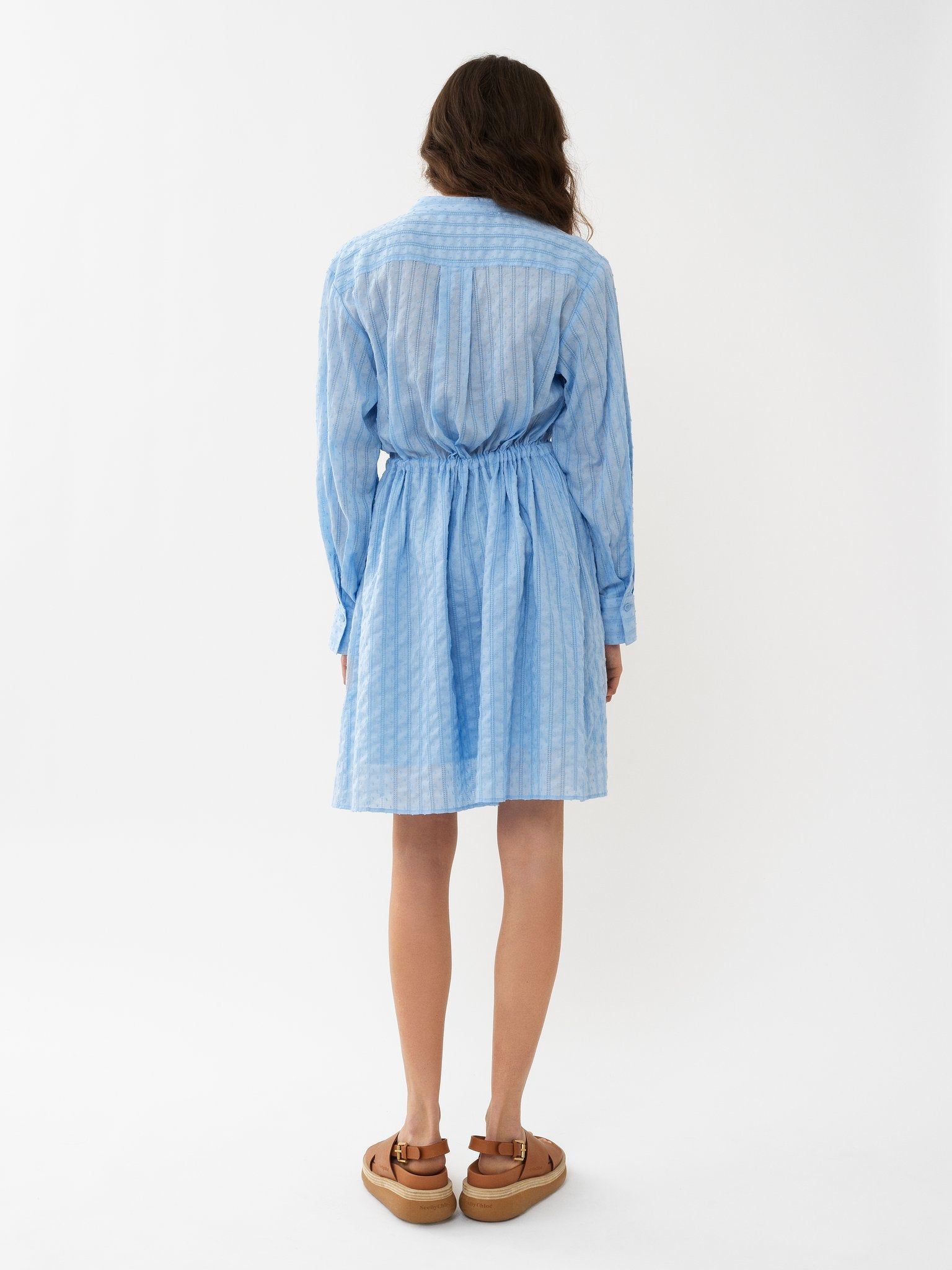 Robe chemise à col rond boutonnée & ceinturée - Tender Blue