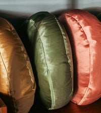 Coussin Ciccio en satin - Vert