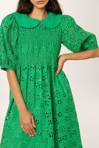 Robe midi avec broderies - Vert