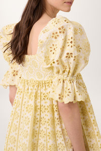 Robe avec broderies - Vert