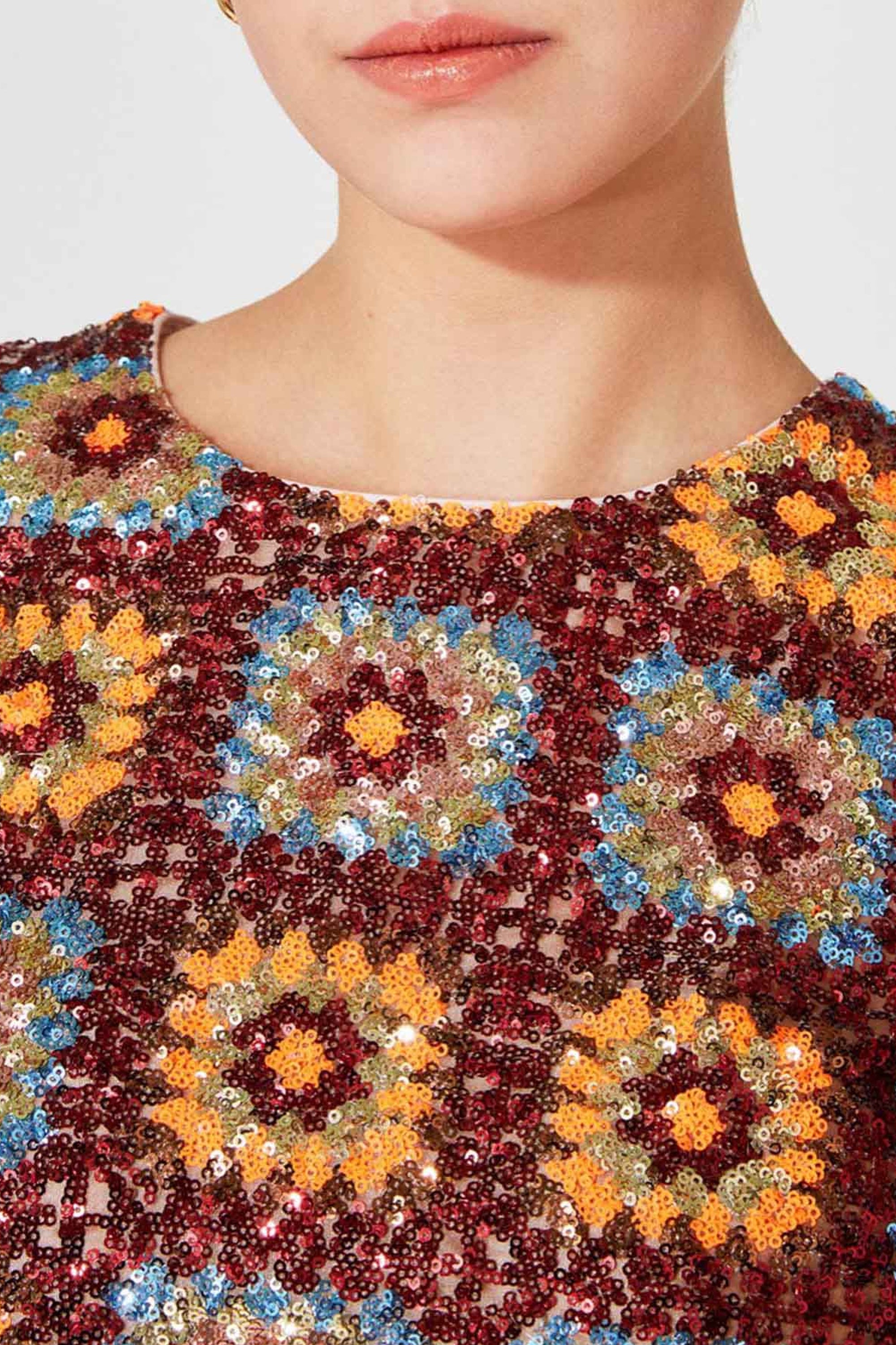 Robe courte en crochet à paillettes - Marron