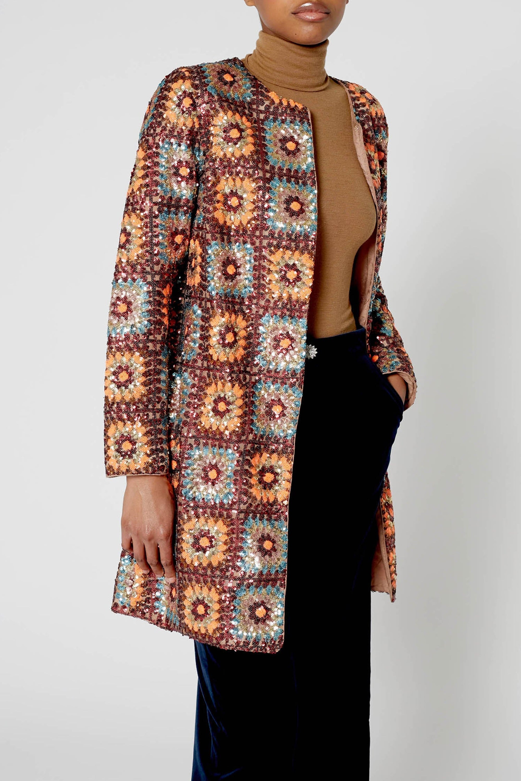 Manteau en crochet à paillettes - Marron