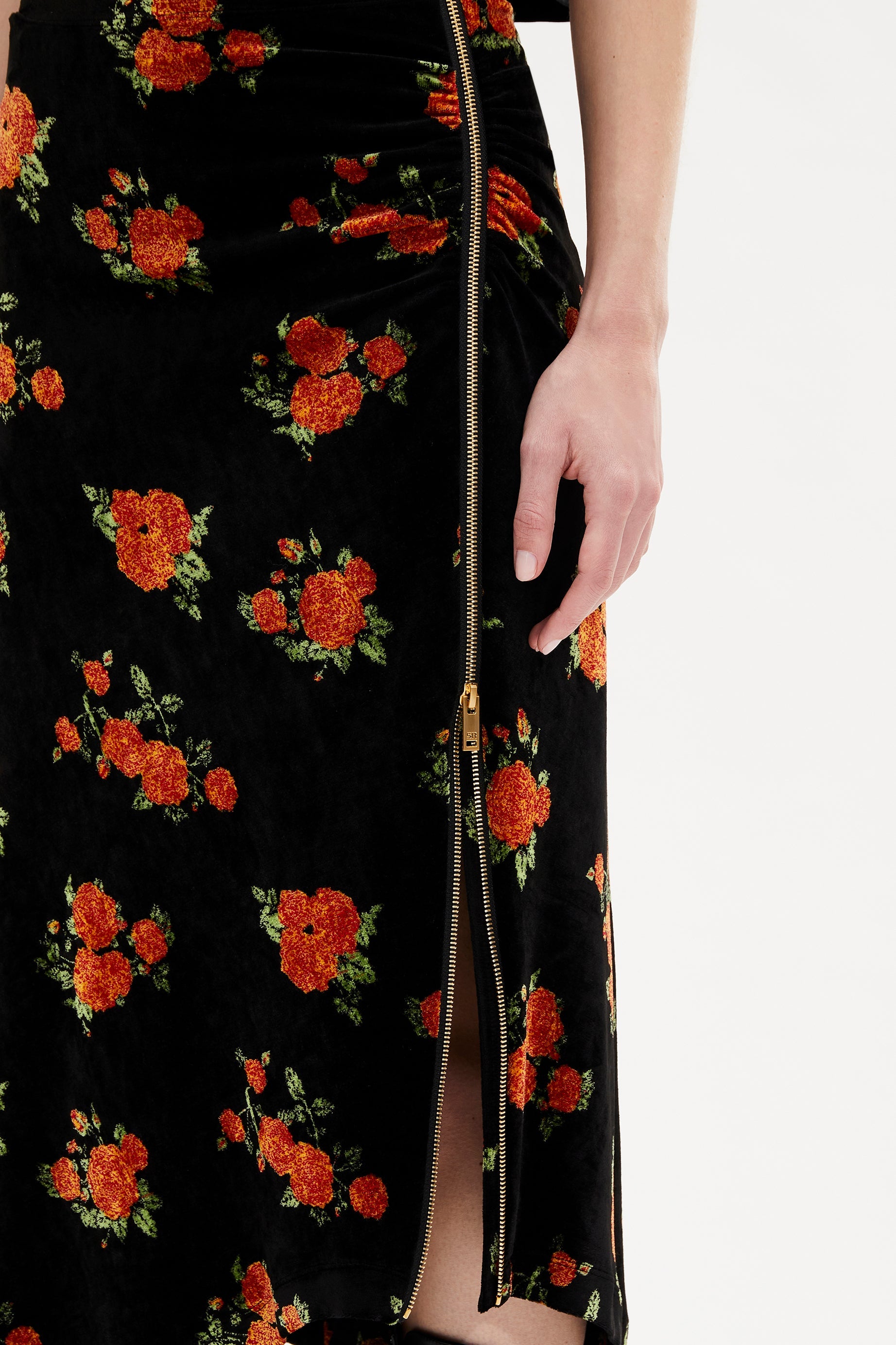 Jupe imprimée de roses - Noir et orange