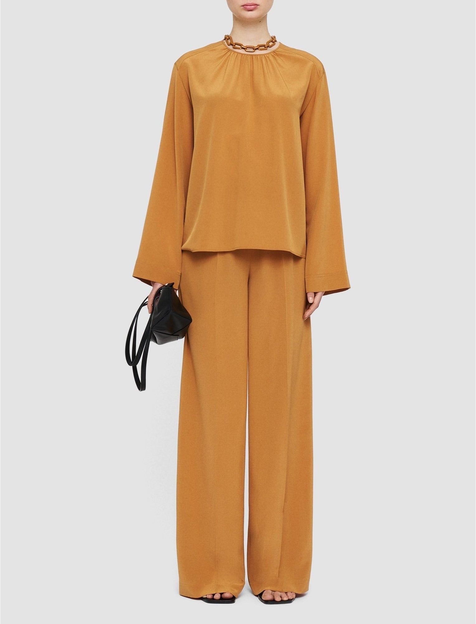 DJV /  3qty / 95€ / 1-1 / ST100%   Braidwood-Blouse-Crepe De Soie