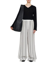 DJV /  4qty / 120€ / 34-5 / ST15%   Hulin-Pant-Silk Animation