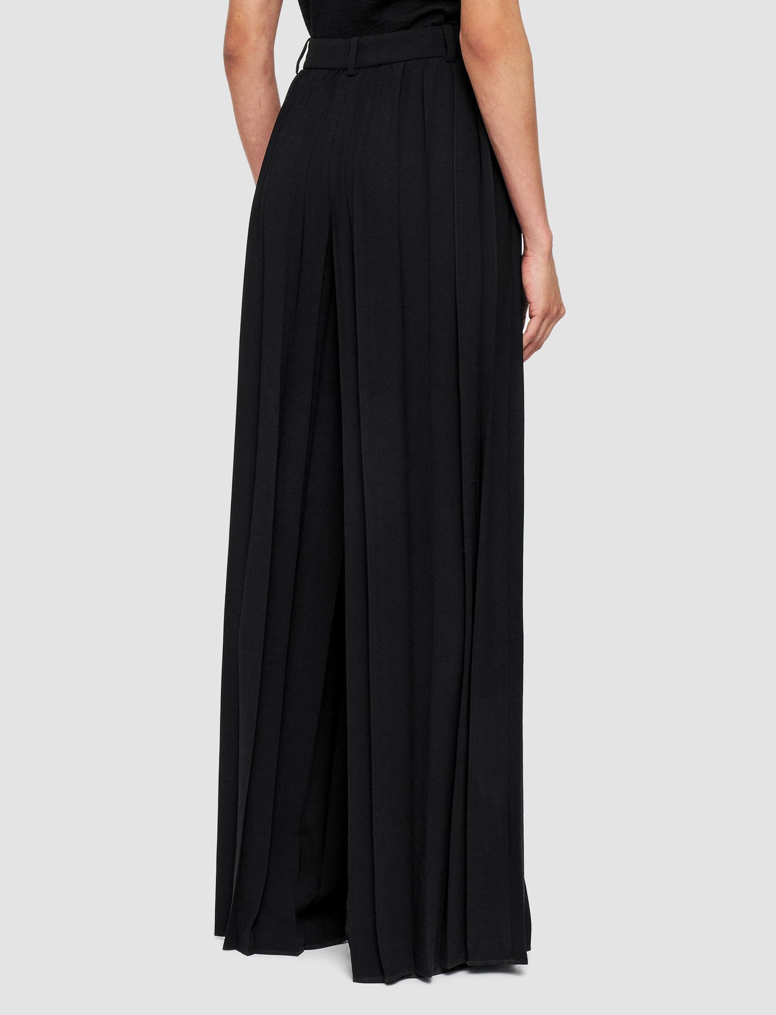 DJV /  4qty / 120€ / 39-19 / ST49%   Tibre-Pant-Airy Plisse