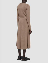 DJV /  9qty / 150€ / 18-3 / ST17%   Dress-Linen Blend