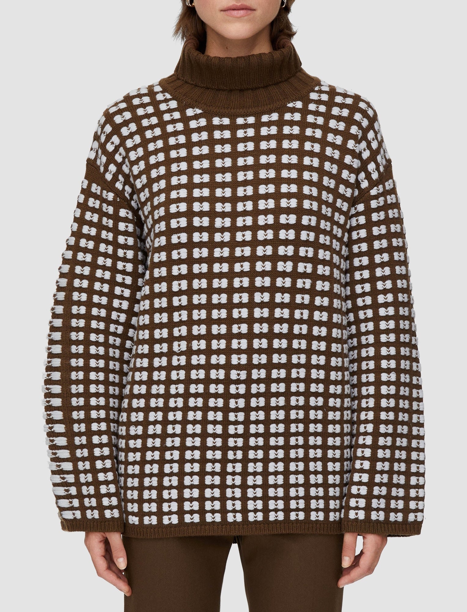 DJV /  3qty / 150€ / 1-1 / ST100%   High Nk Ls-Waffle Knit RWS
