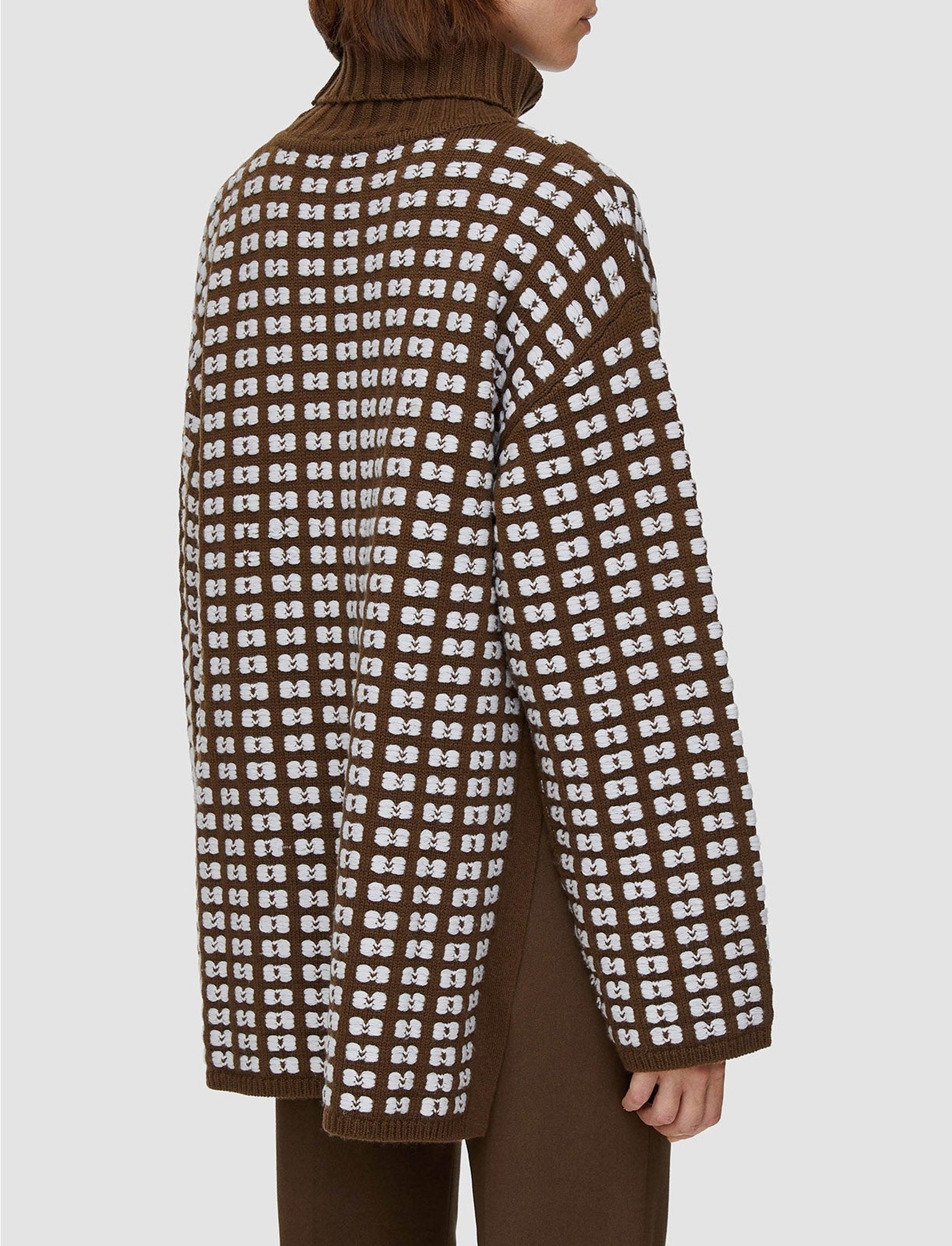 DJV /  3qty / 150€ / 1-1 / ST100%   High Nk Ls-Waffle Knit RWS