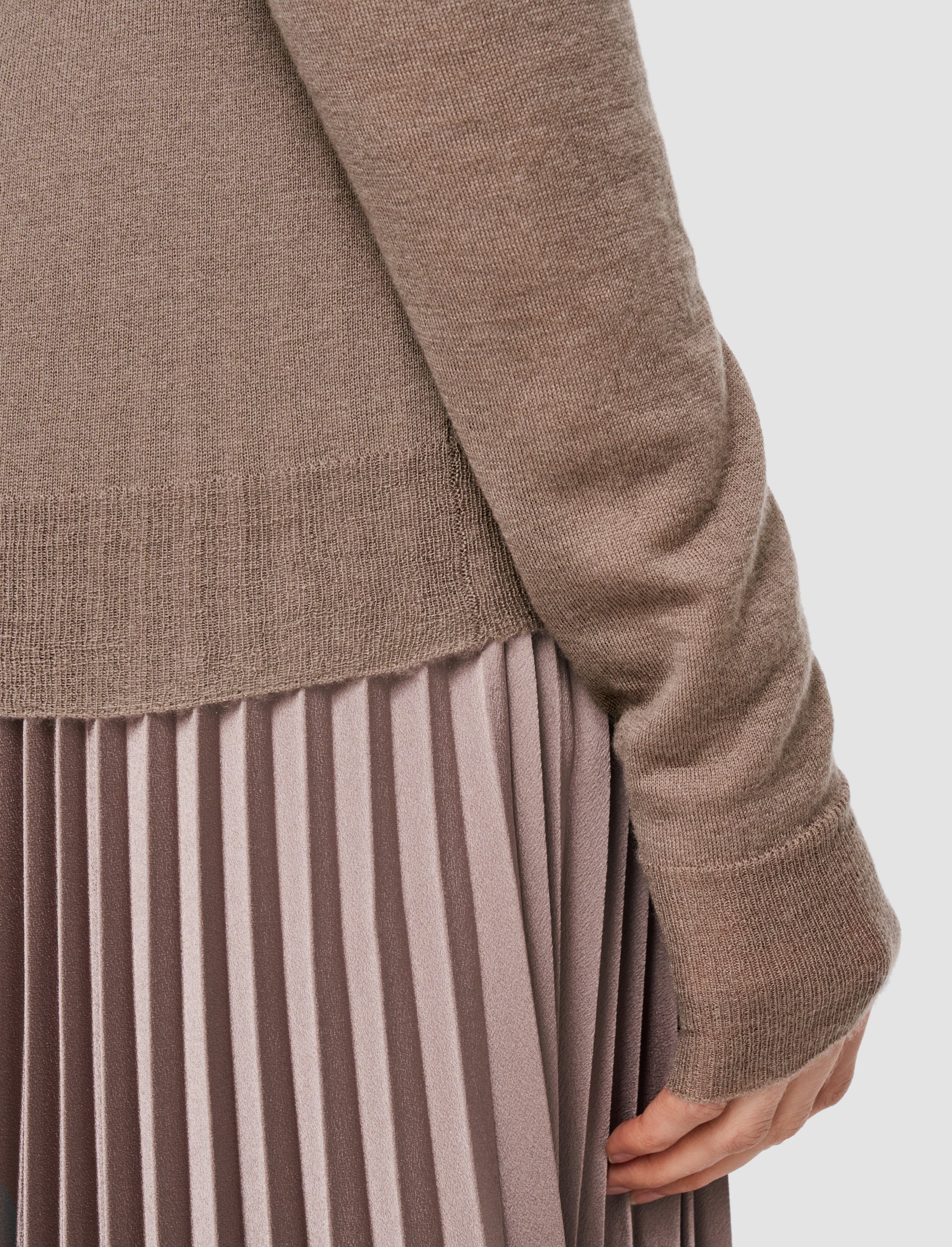 NEW / 26qty   Rd Nk Ls-Cashair