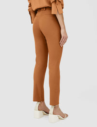 DJV /  16qty / 75€ / 42-4 / ST10%   New Eliston-Pant-Gab Str