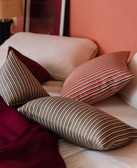Coussin Divino en laine mélangée - Rouge et Chocolat
