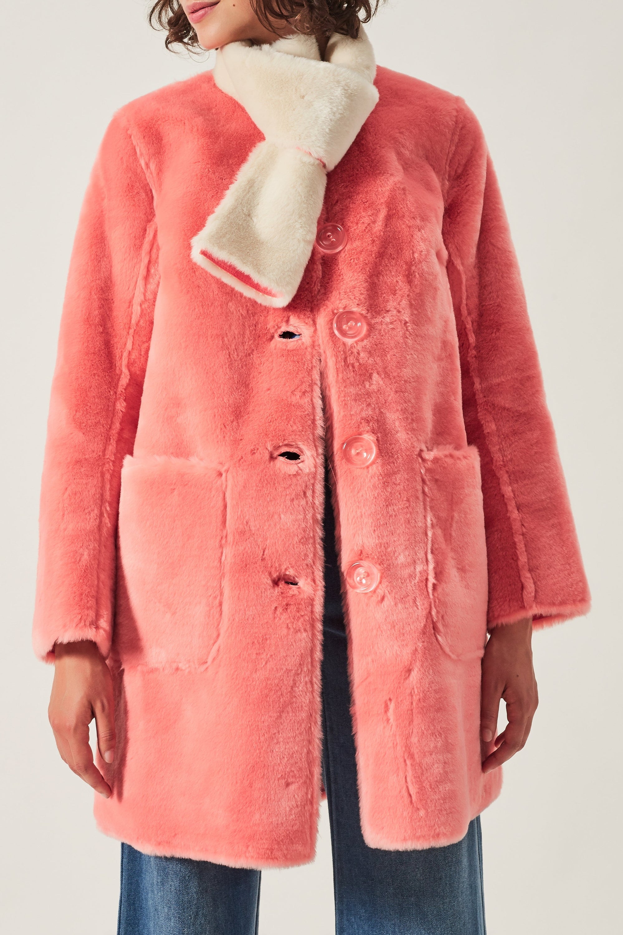 Manteau en satin et fourrure - Rose