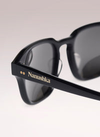 Lunettes de soleil Aiza carrées - Black