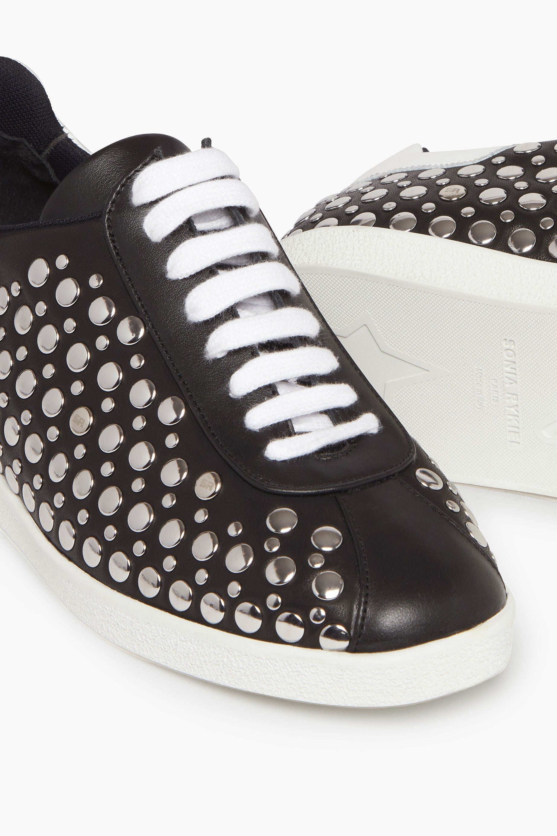 Chaussures ornées de clous en cuir - Noir