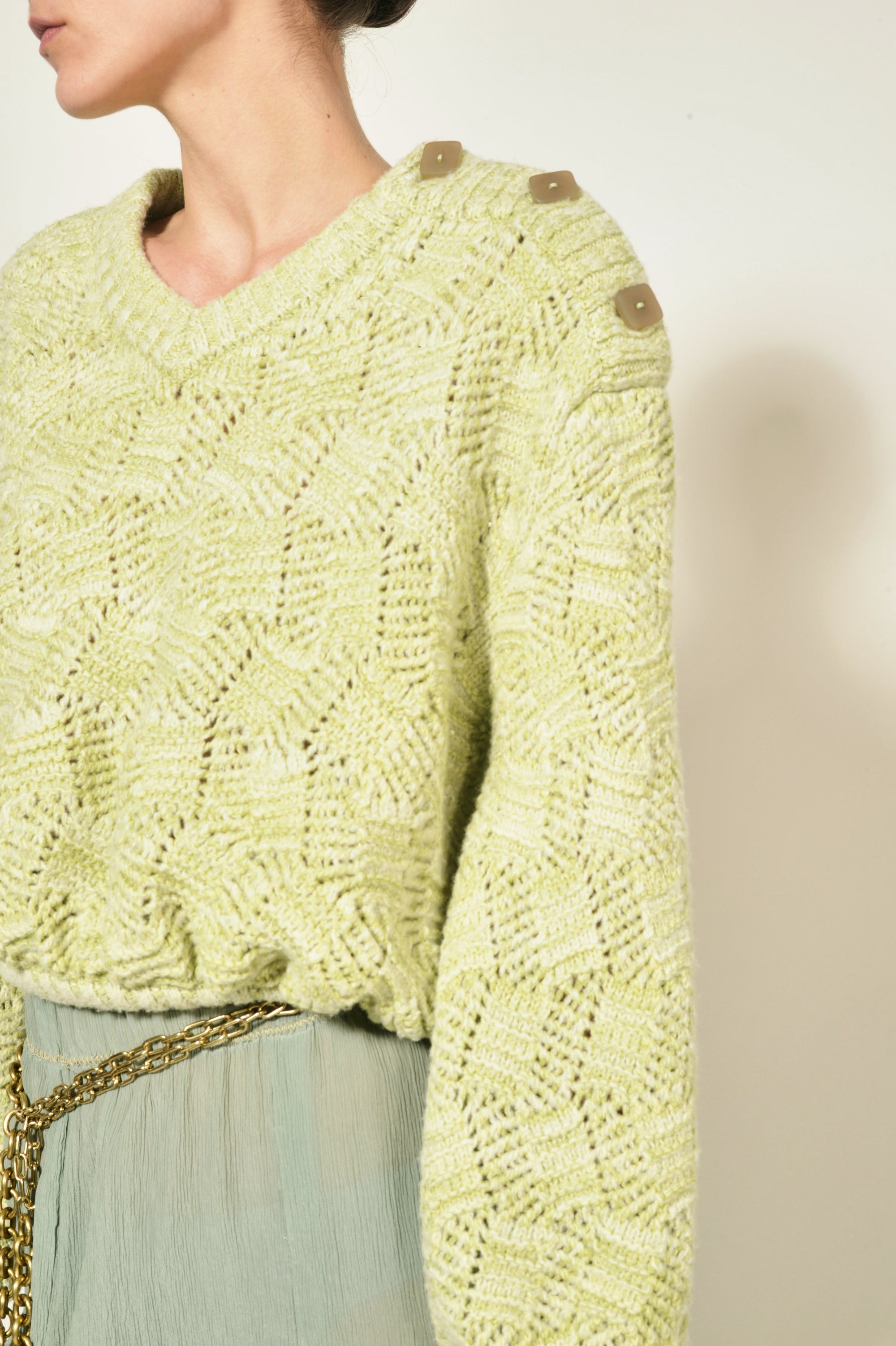 Pull col V en maille ajourée - Sauge