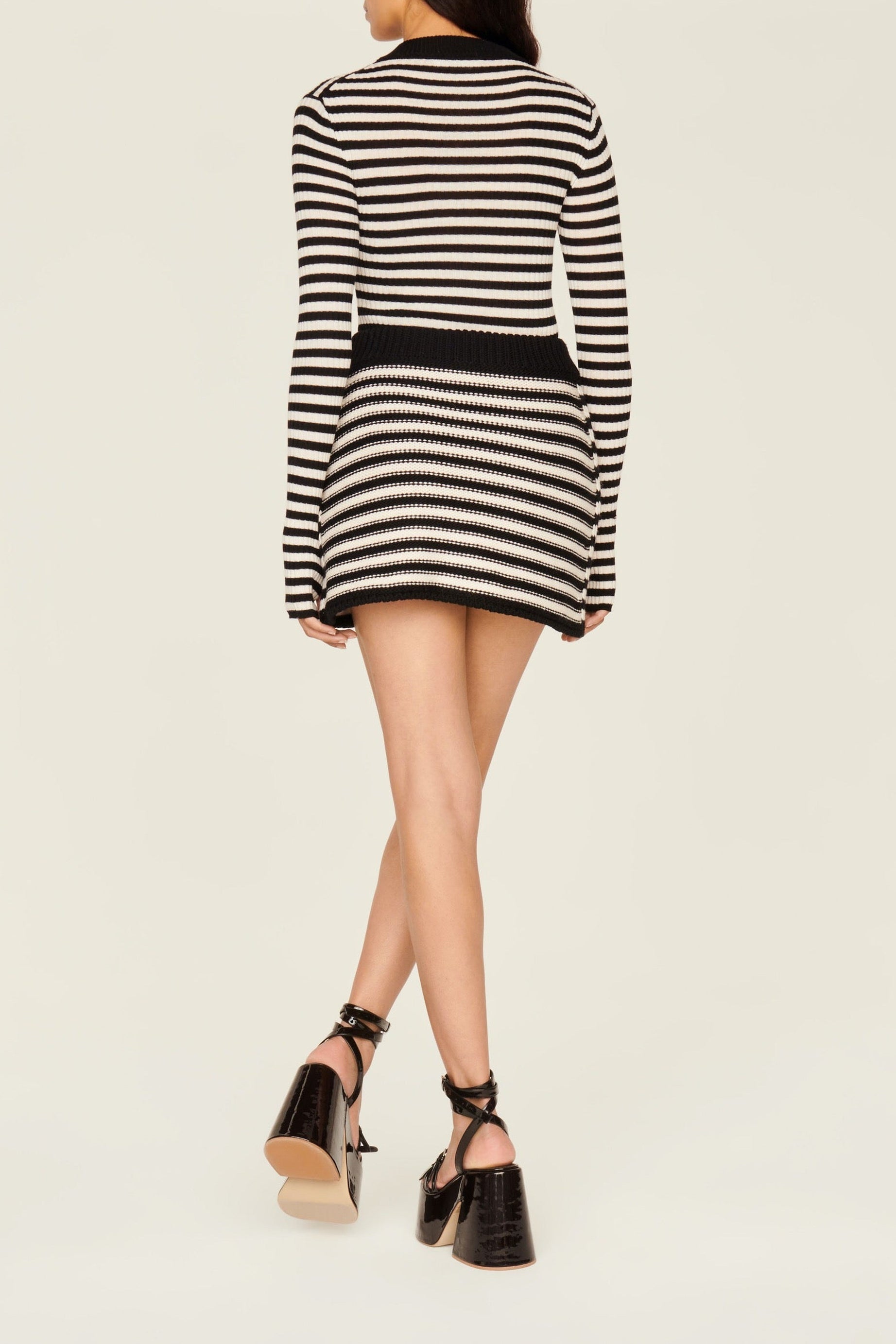 Mini-jupe à poches en laine - Noir & Blanc