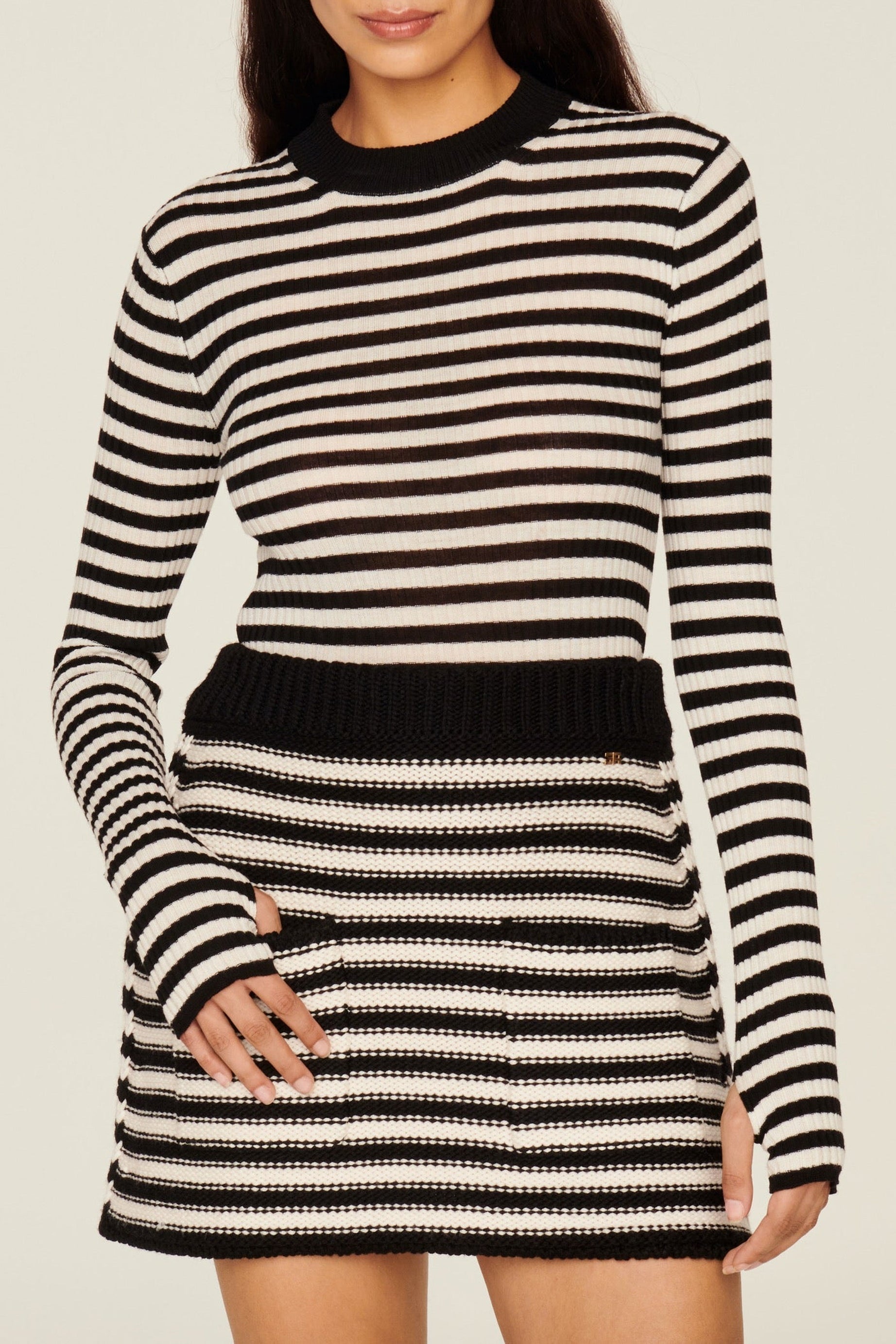 Mini-jupe à poches en laine - Noir & Blanc