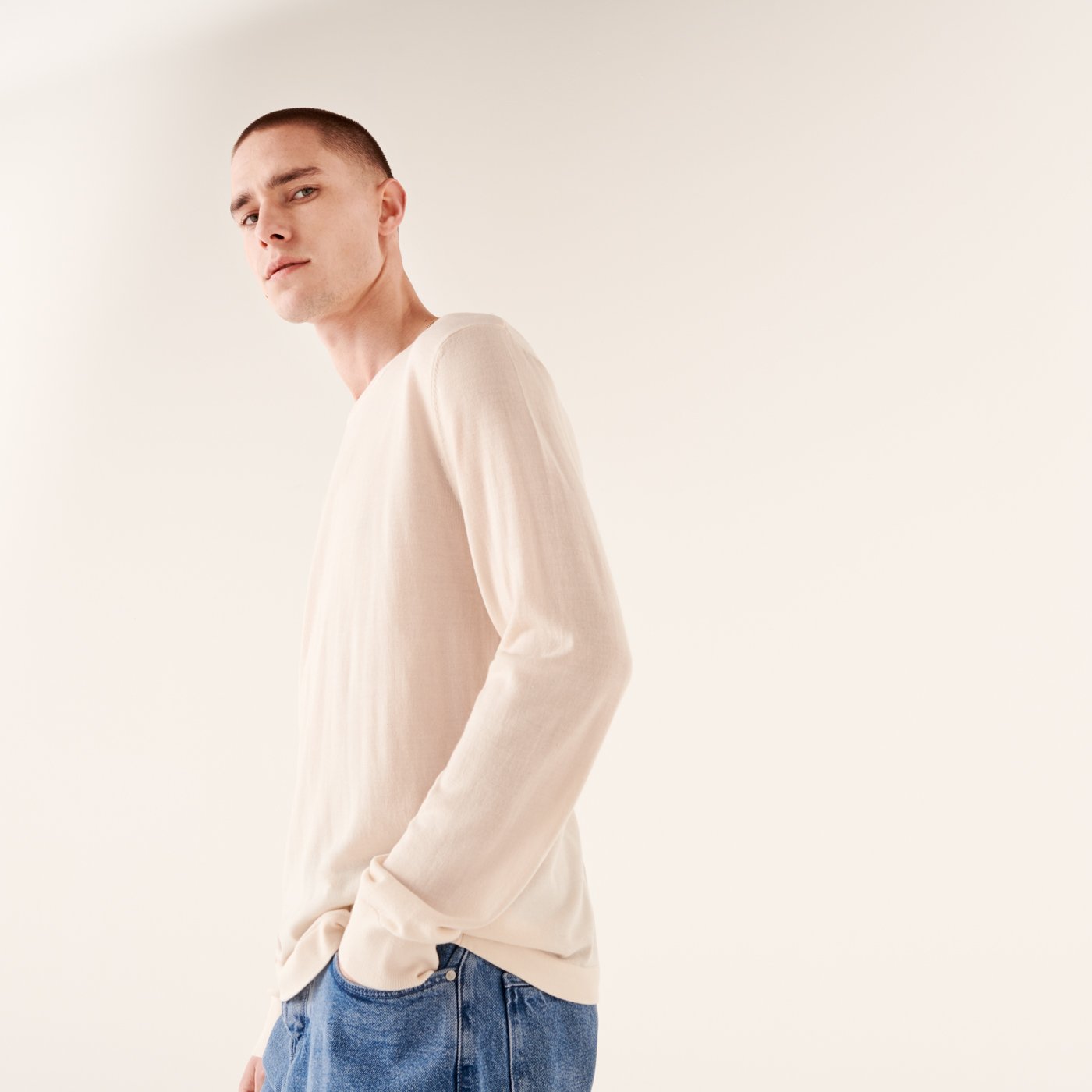 Pull à col rond en laine superfine - Ecru