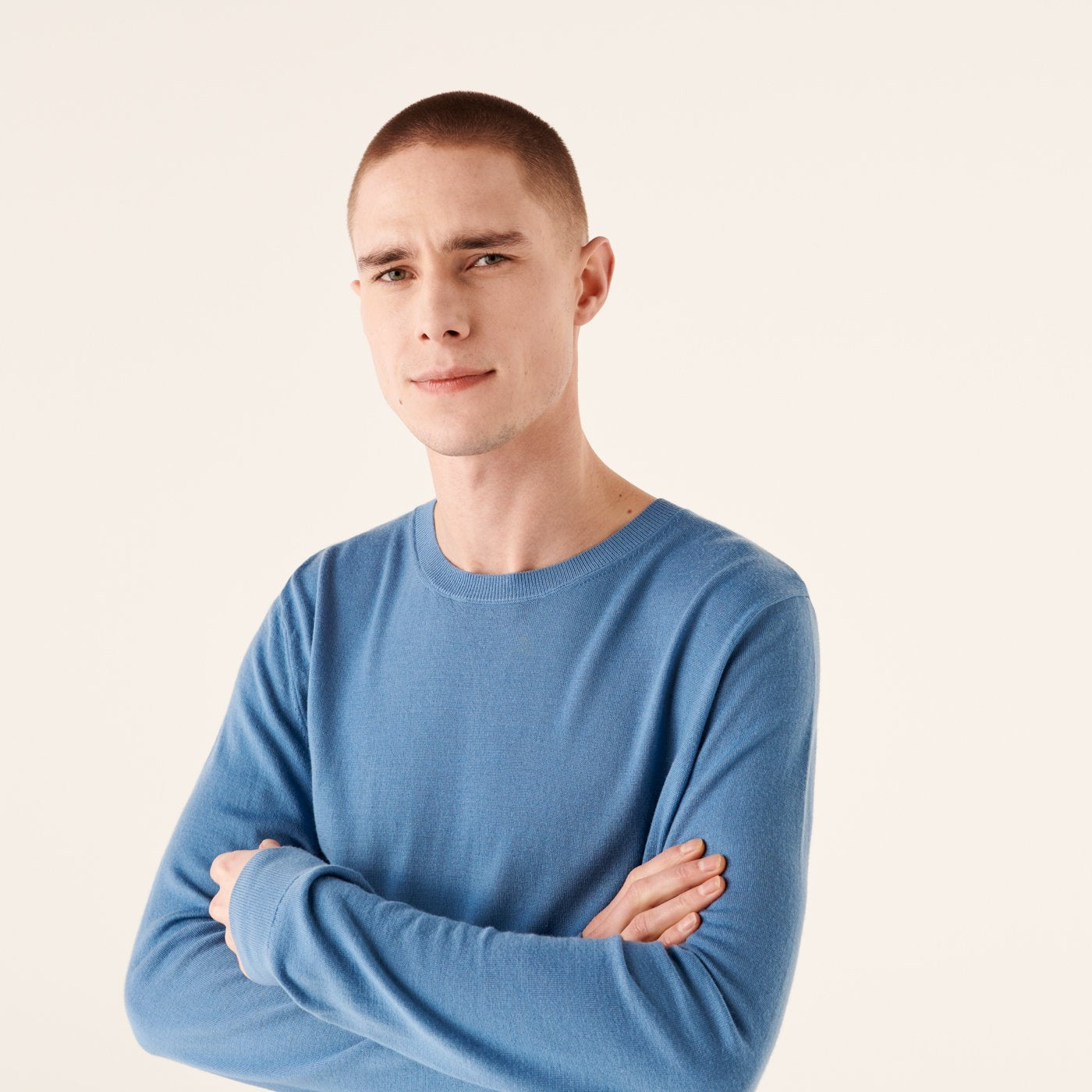 Pull à col rond en laine superfine - Pastel Blue