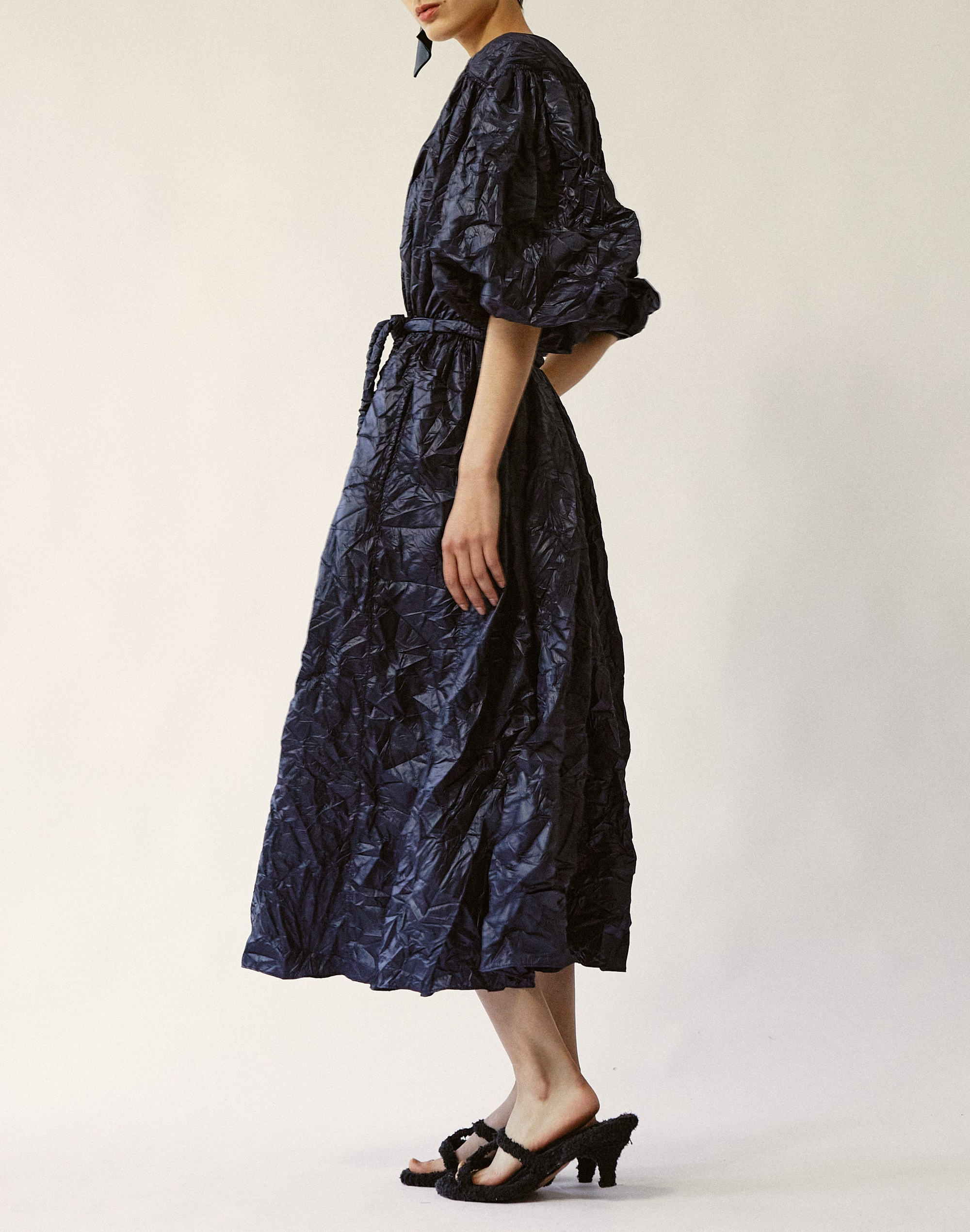 Robe froncée en nylon froissé - Marine