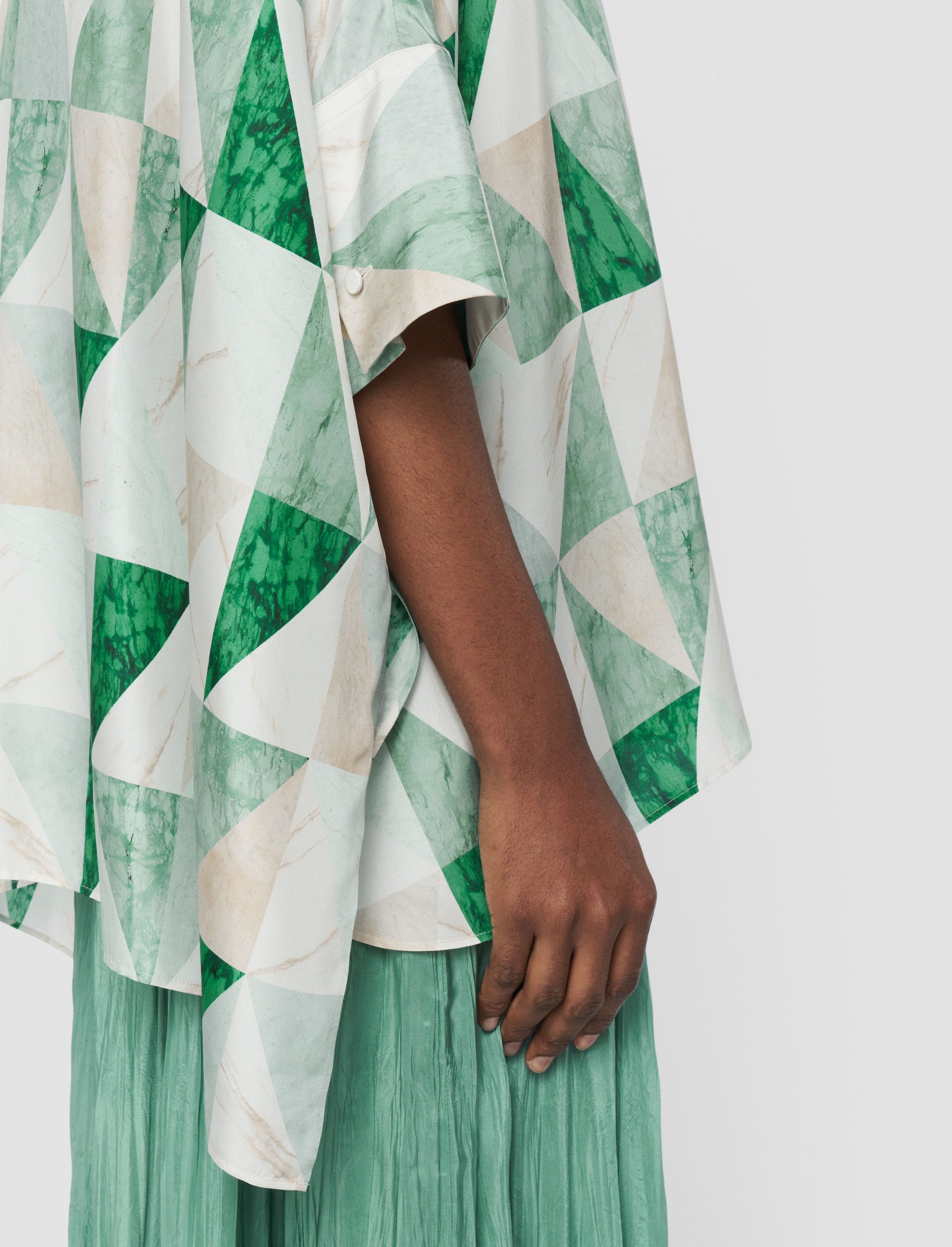 NEW / 12qty   Arcole-Blouse-Marble Print