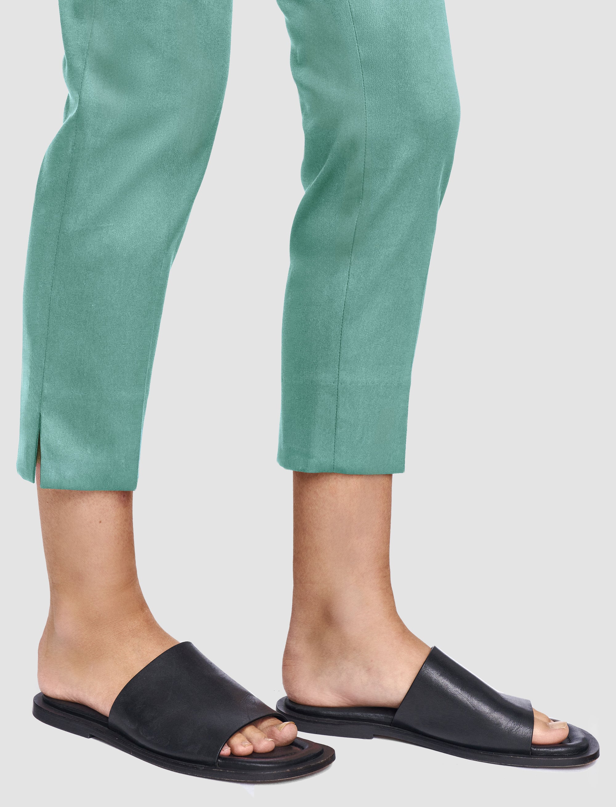 NEW / 15qty   Bing Court-Pant-Light Gab Str