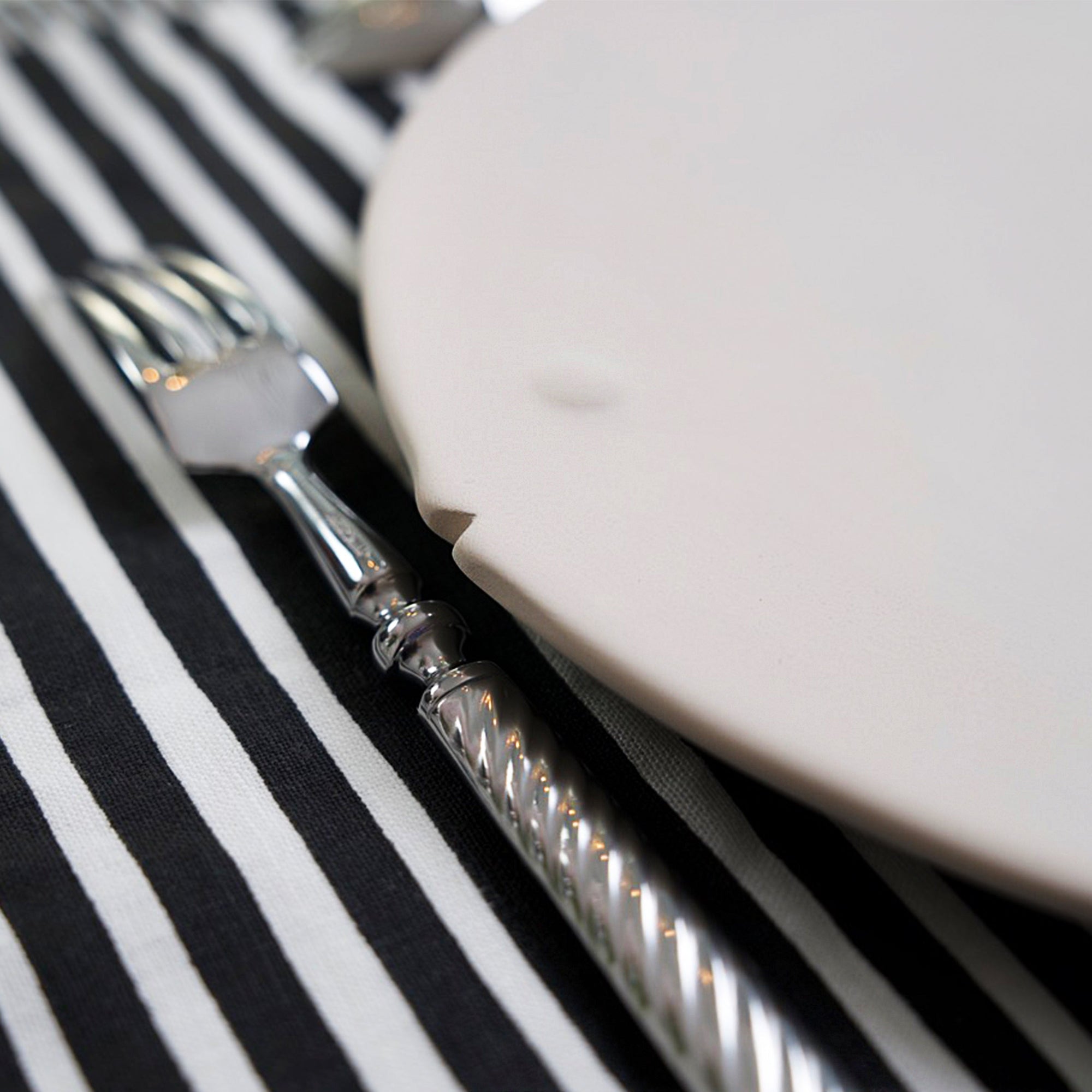 P Assiettes - P